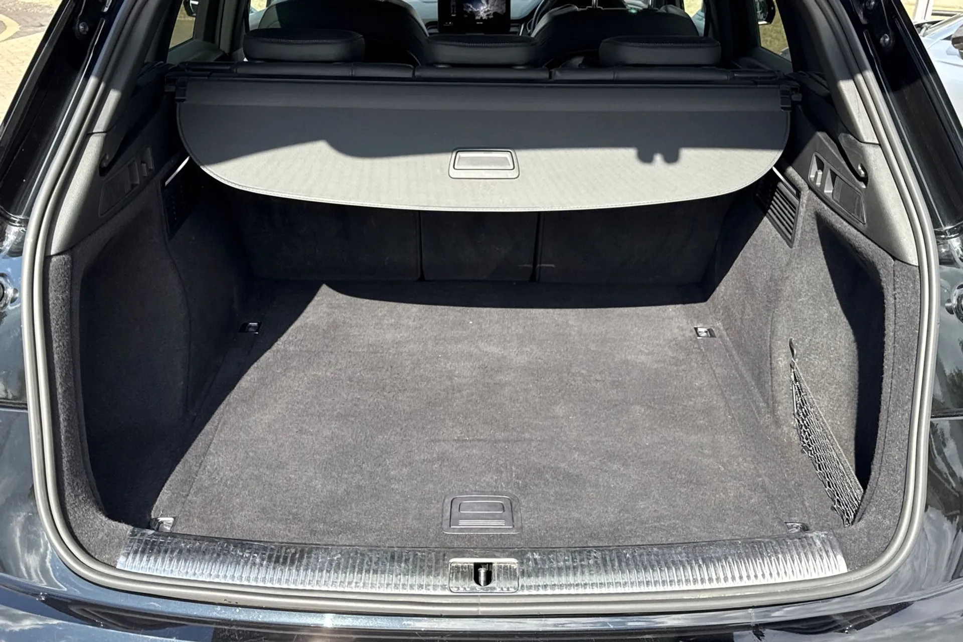 Audi Q5 thumbnail image number 30