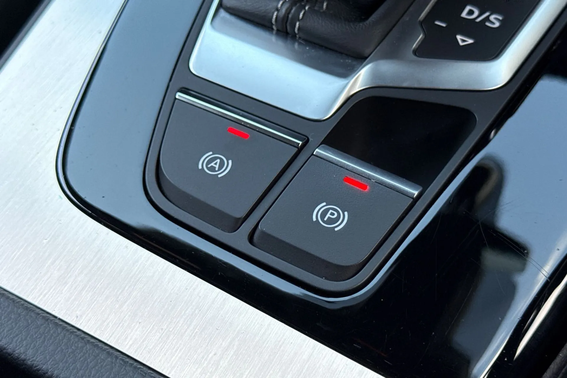 Audi Q5 thumbnail image number 35