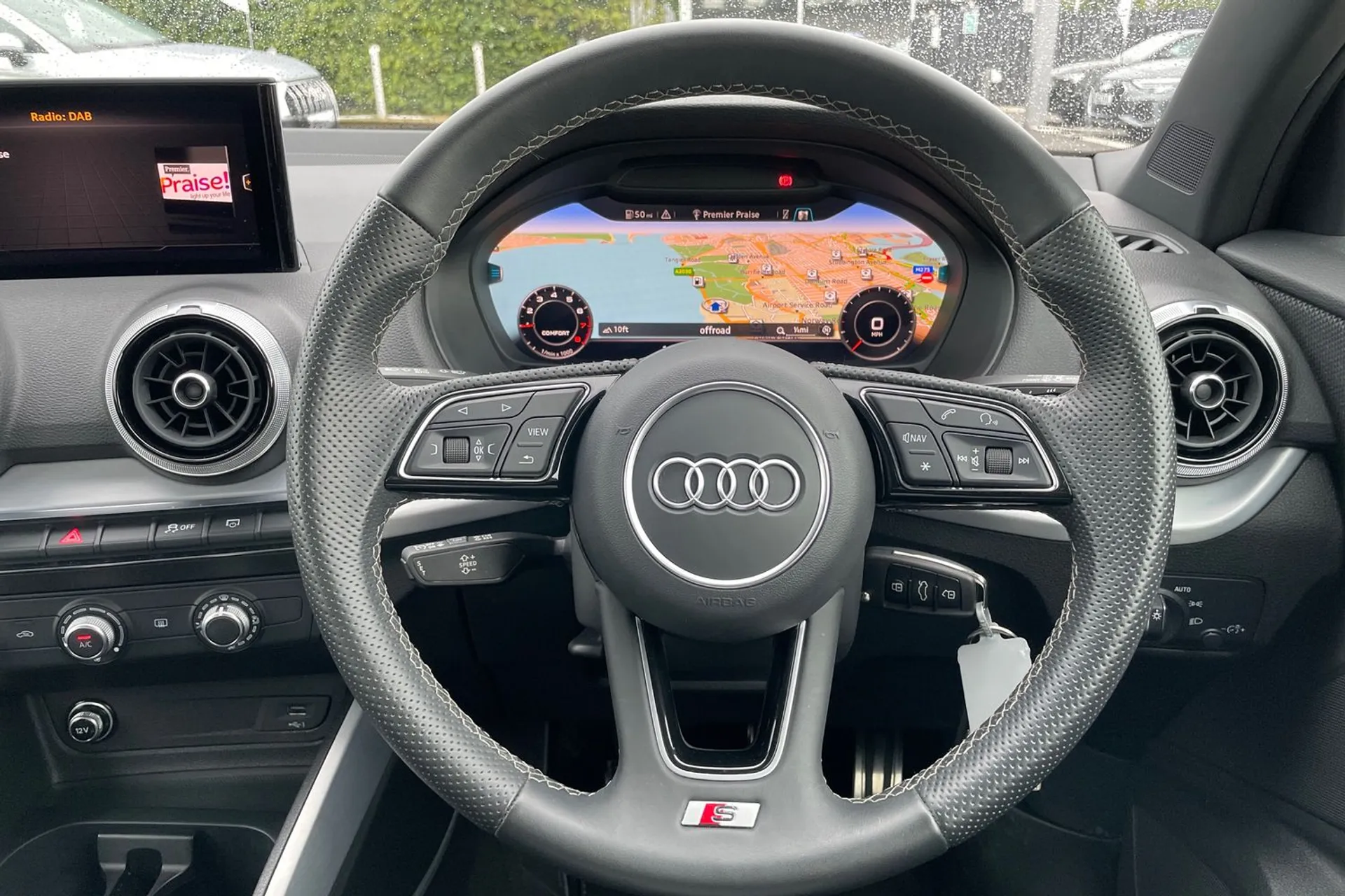 Audi Q2 thumbnail image number 39