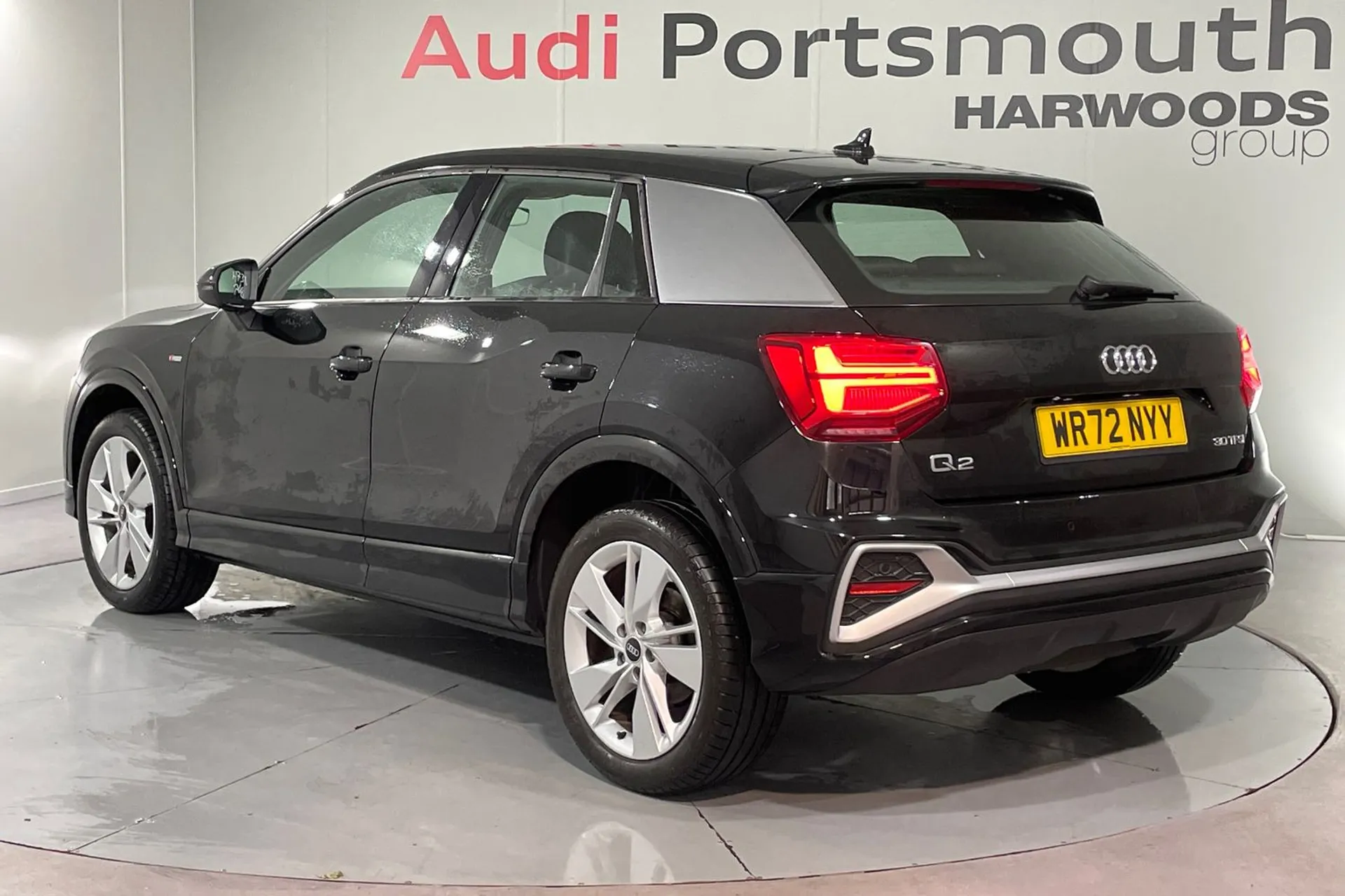 Audi Q2 thumbnail image number 10