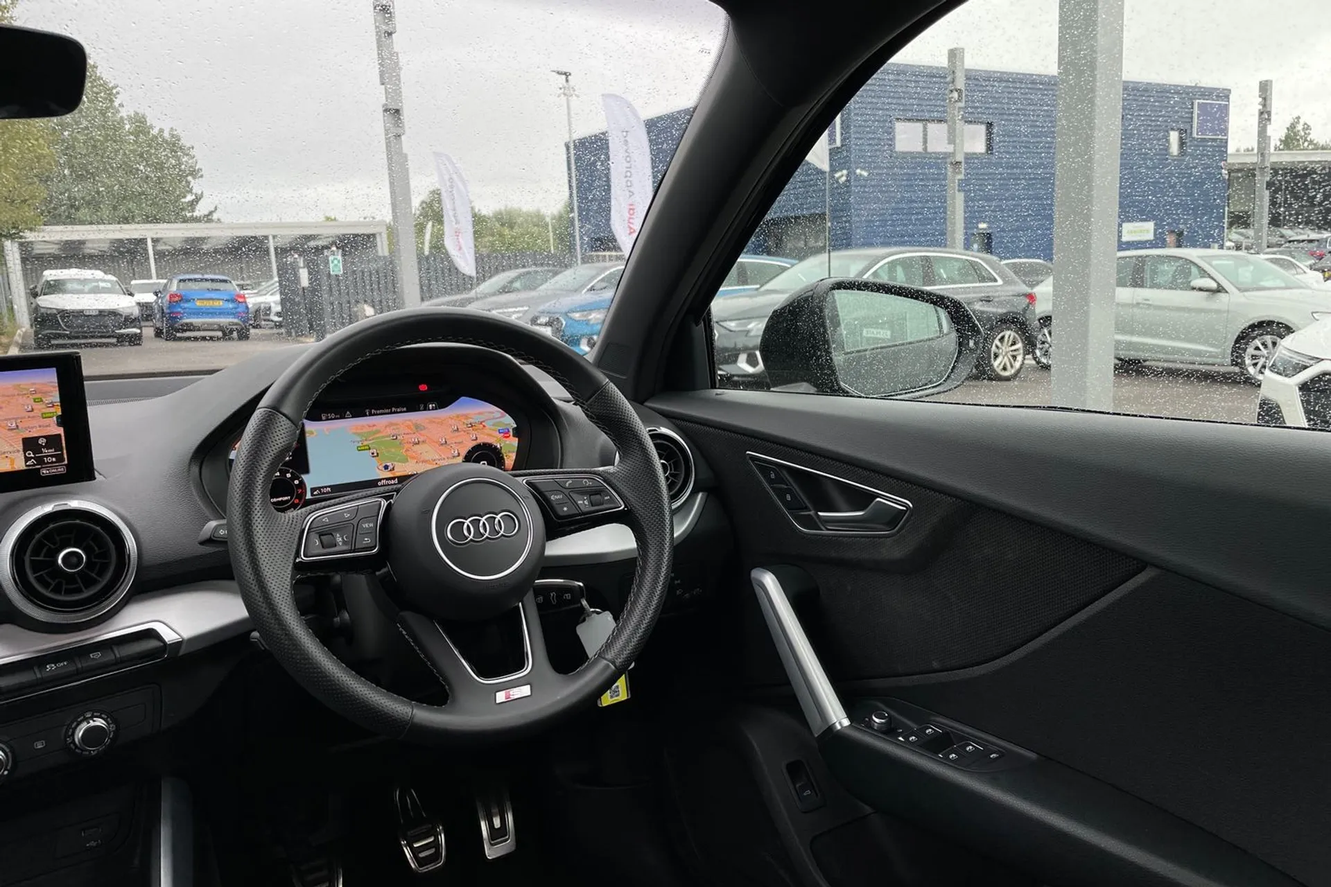 Audi Q2 thumbnail image number 38