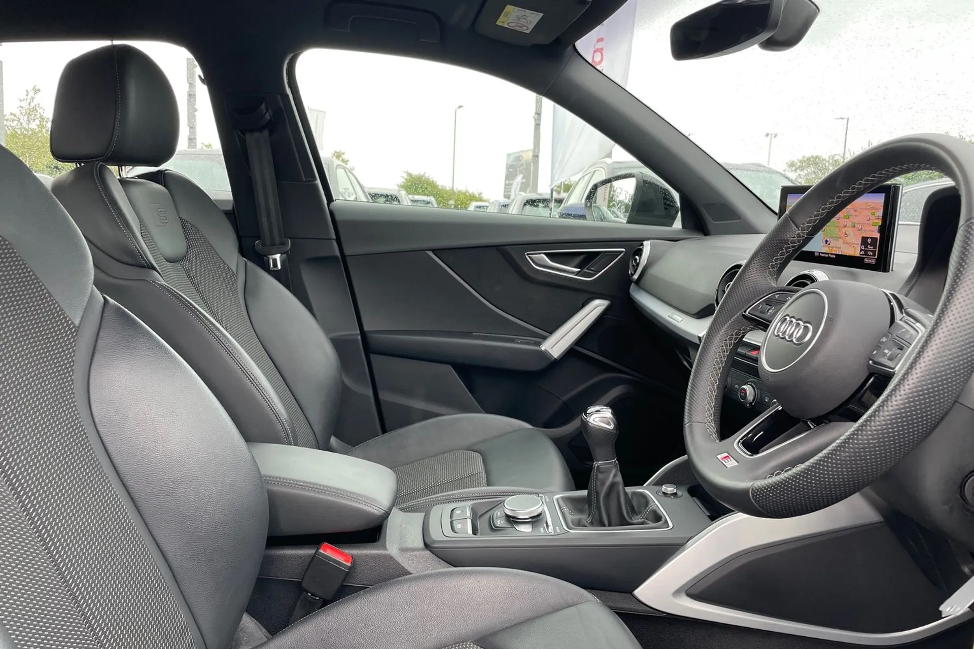 Audi Q2 thumbnail image number 27