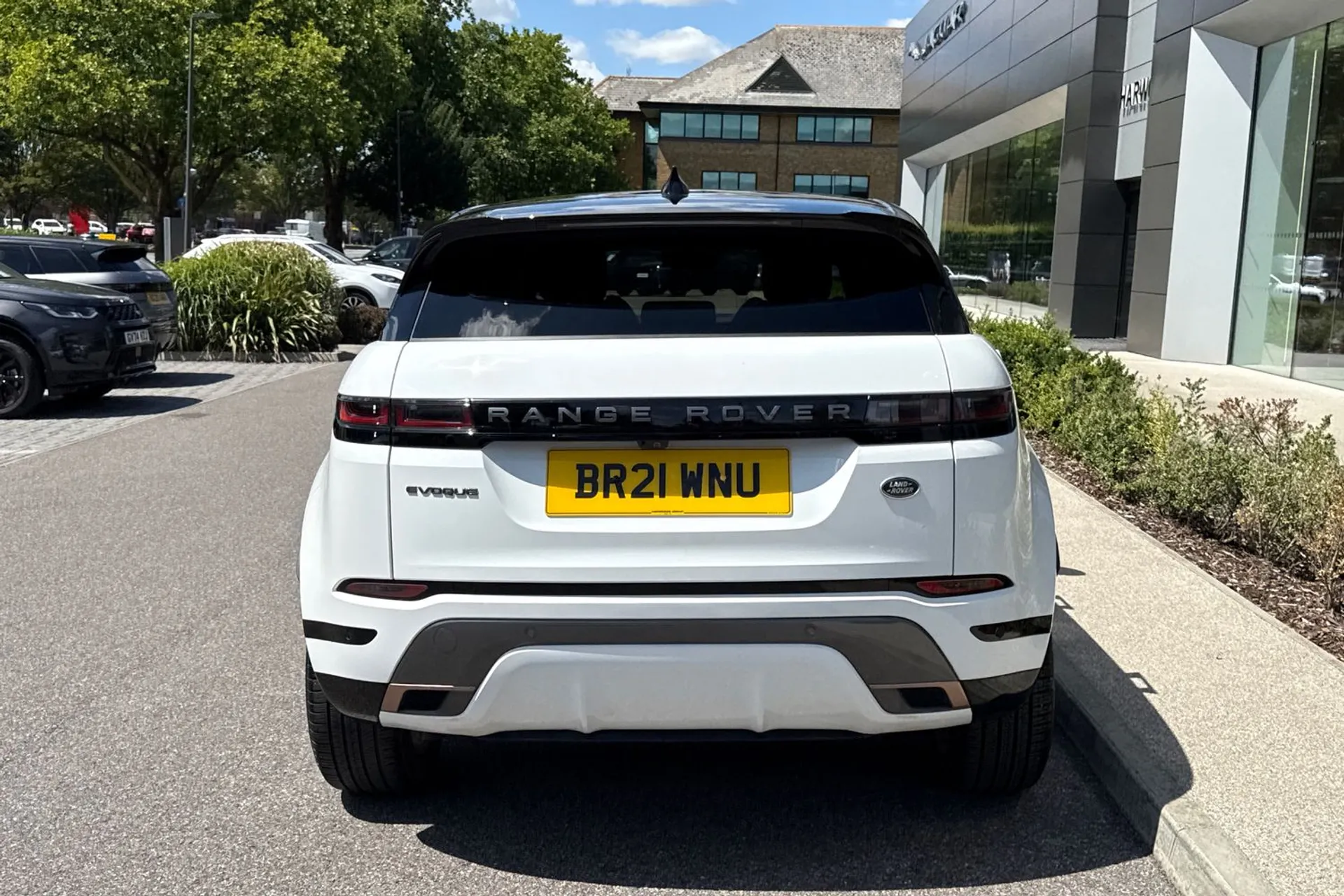 LAND ROVER RANGE ROVER EVOQUE thumbnail image number 15