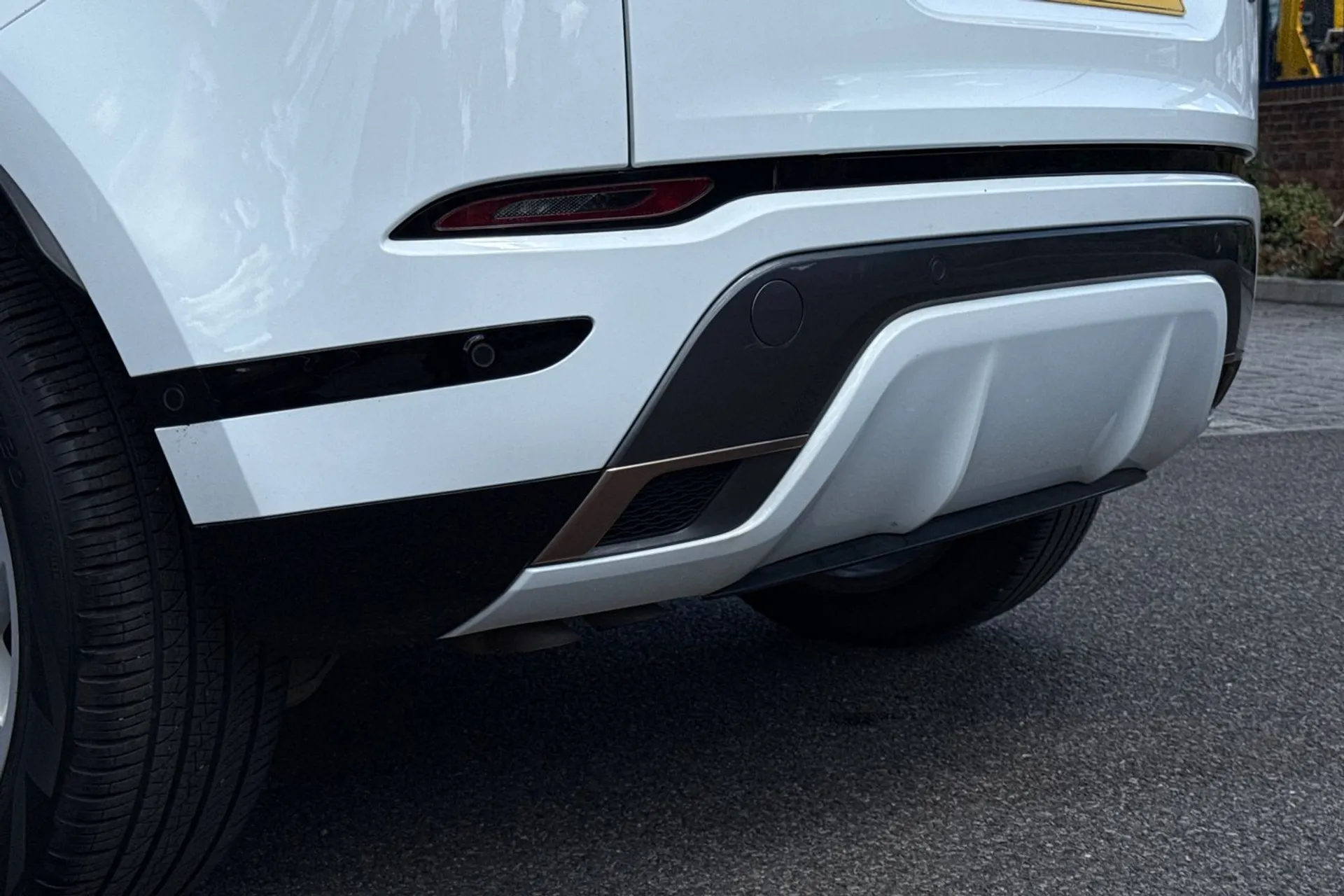 LAND ROVER RANGE ROVER EVOQUE thumbnail image number 23