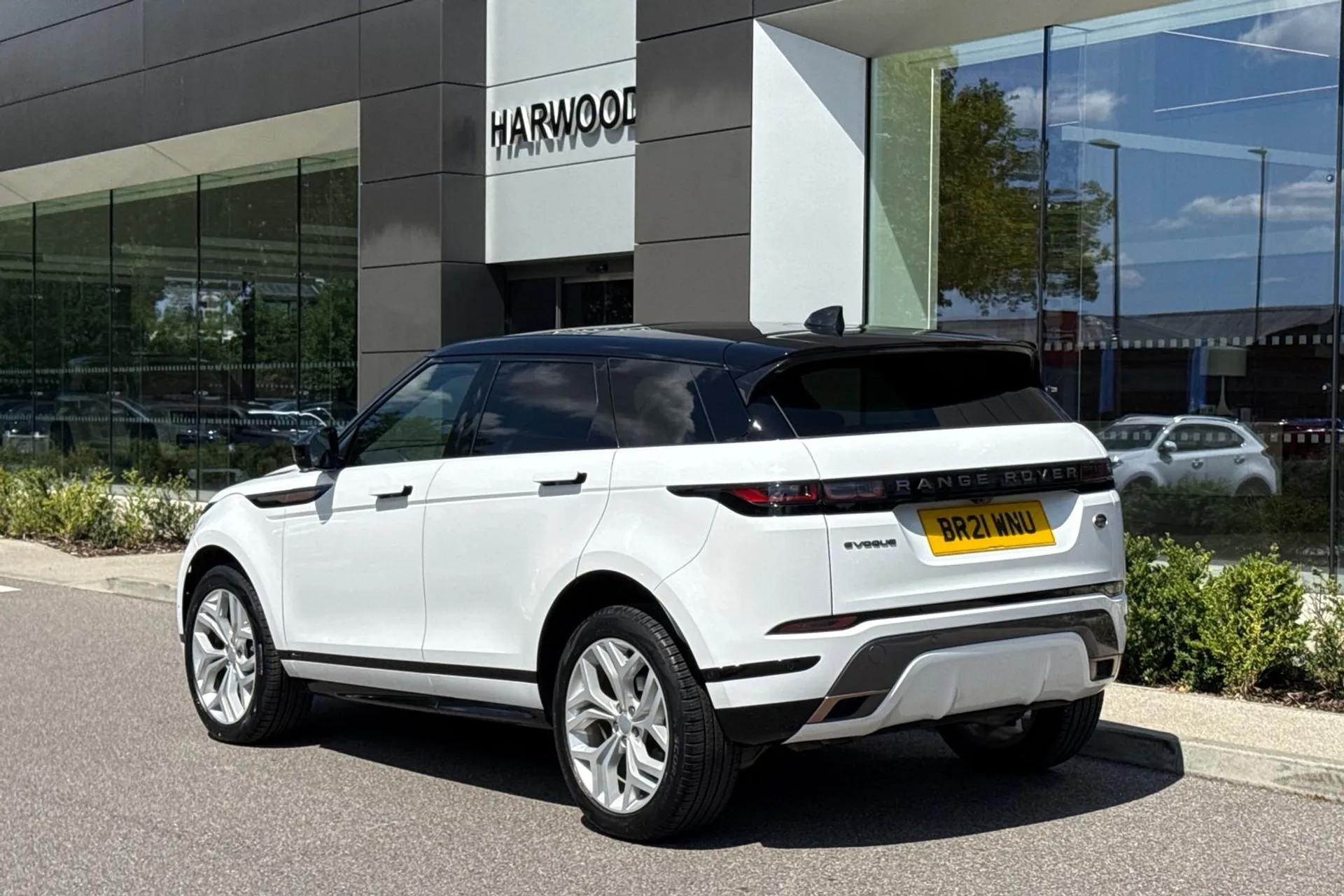 LAND ROVER RANGE ROVER EVOQUE thumbnail image number 16