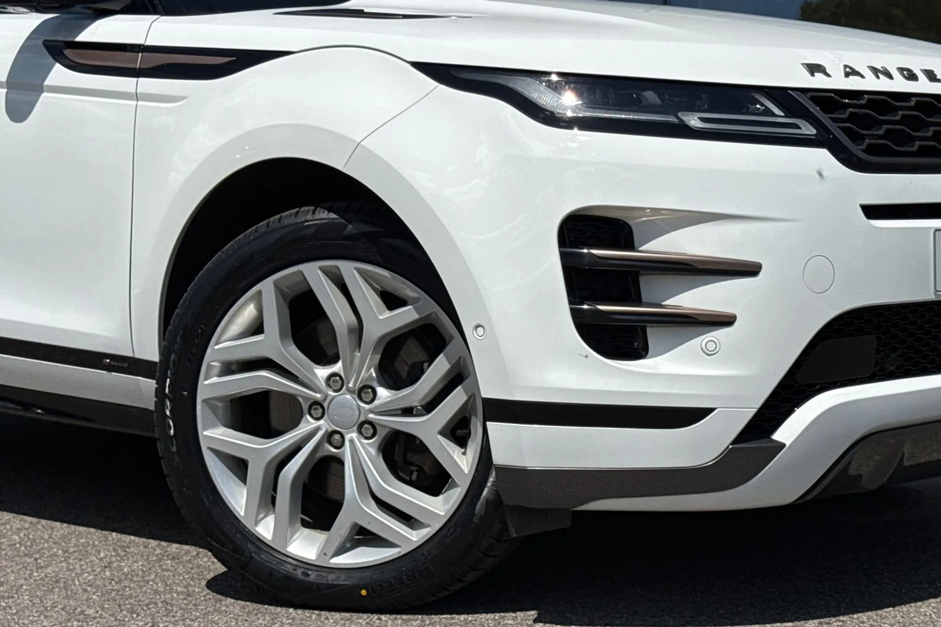 LAND ROVER RANGE ROVER EVOQUE thumbnail image number 9