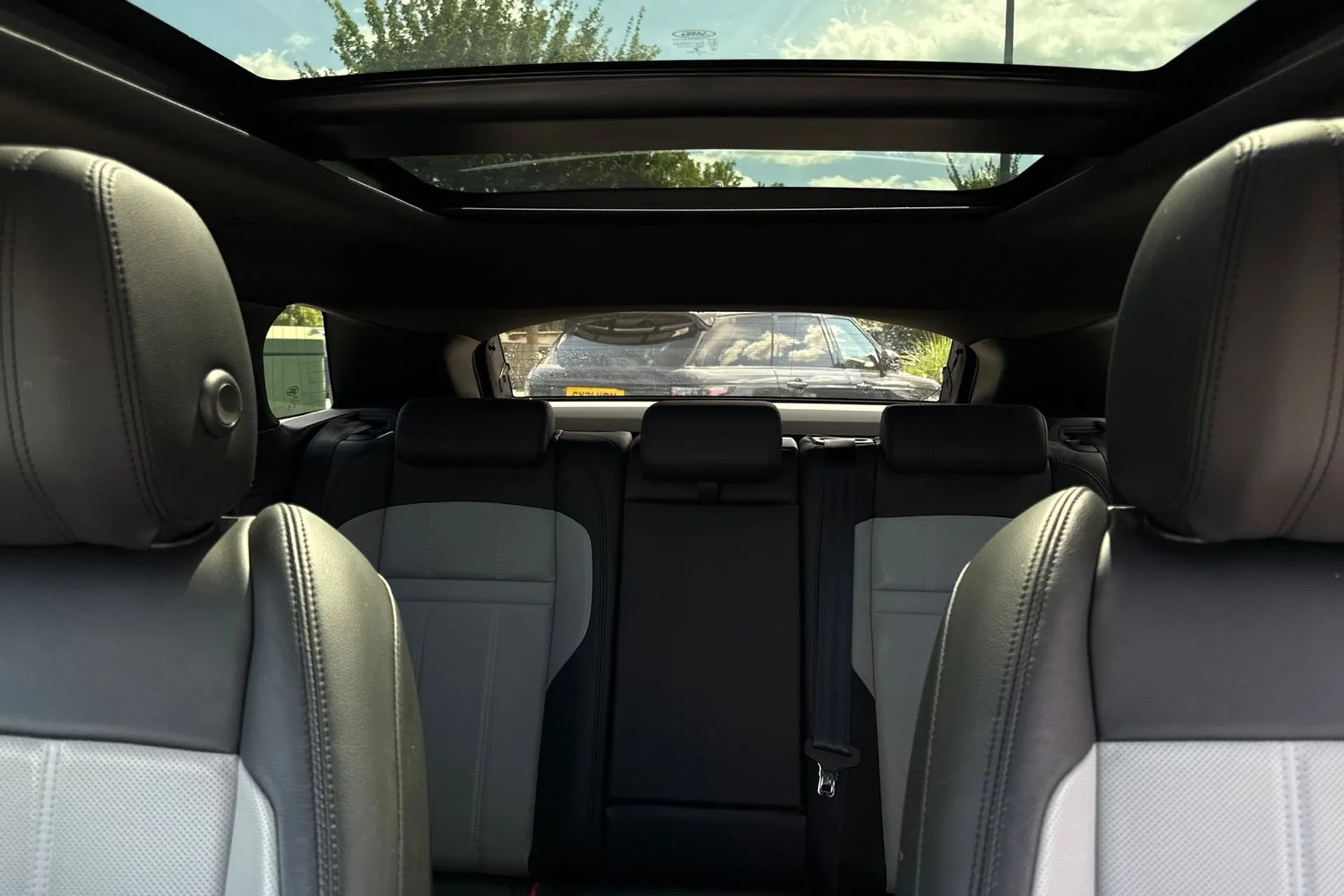 LAND ROVER RANGE ROVER EVOQUE thumbnail image number 33