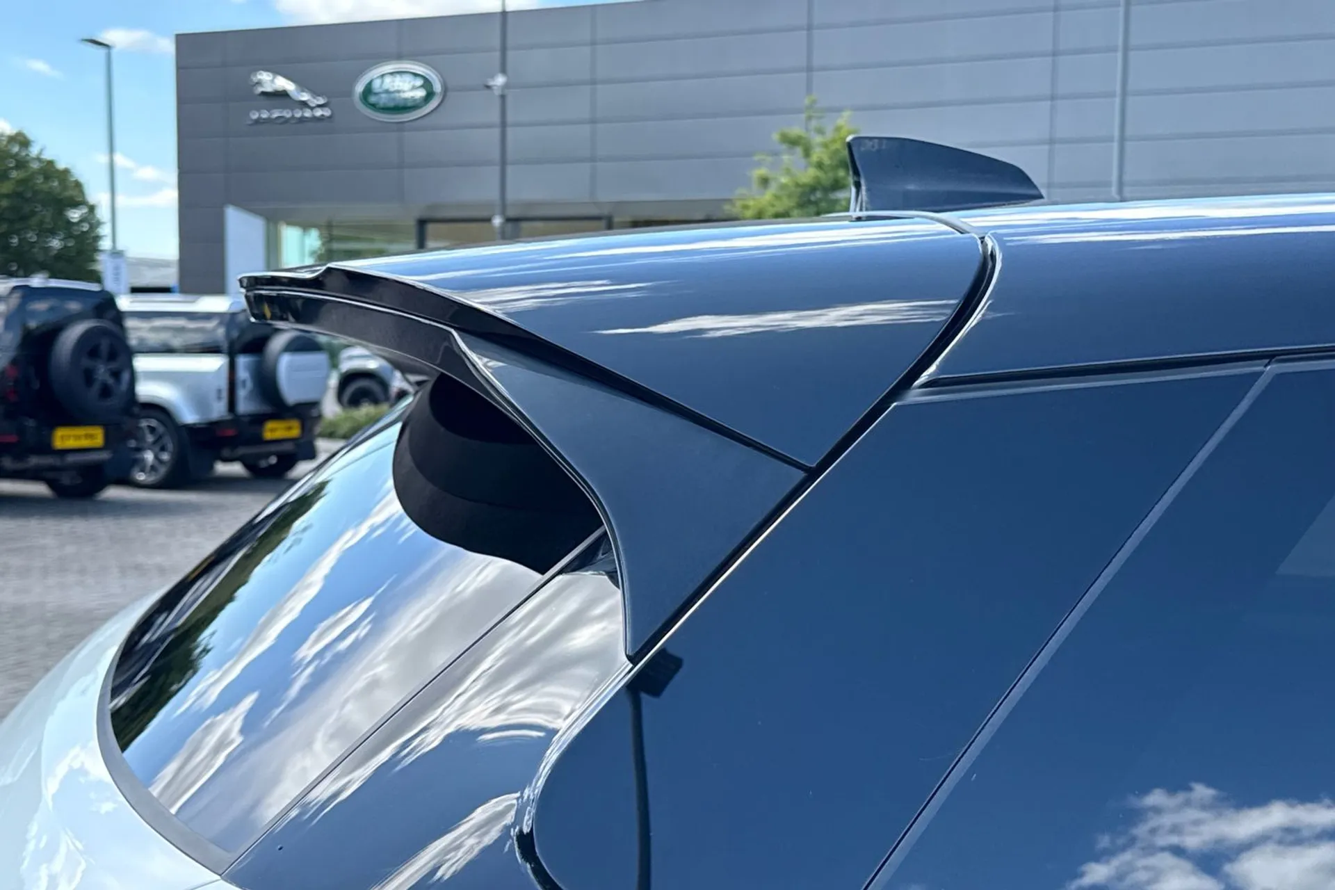 LAND ROVER RANGE ROVER EVOQUE thumbnail image number 10