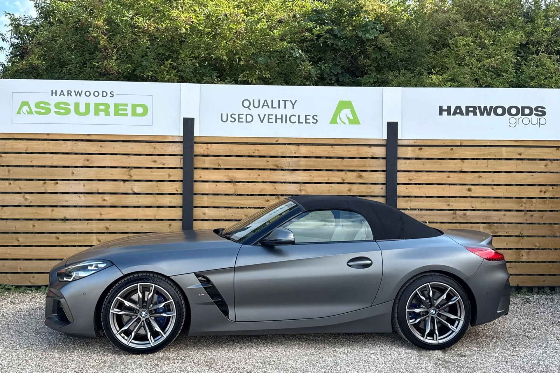 BMW Z4 thumbnail image number 11