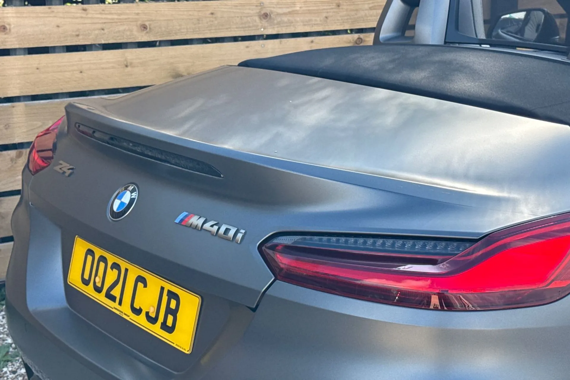 BMW Z4 thumbnail image number 16