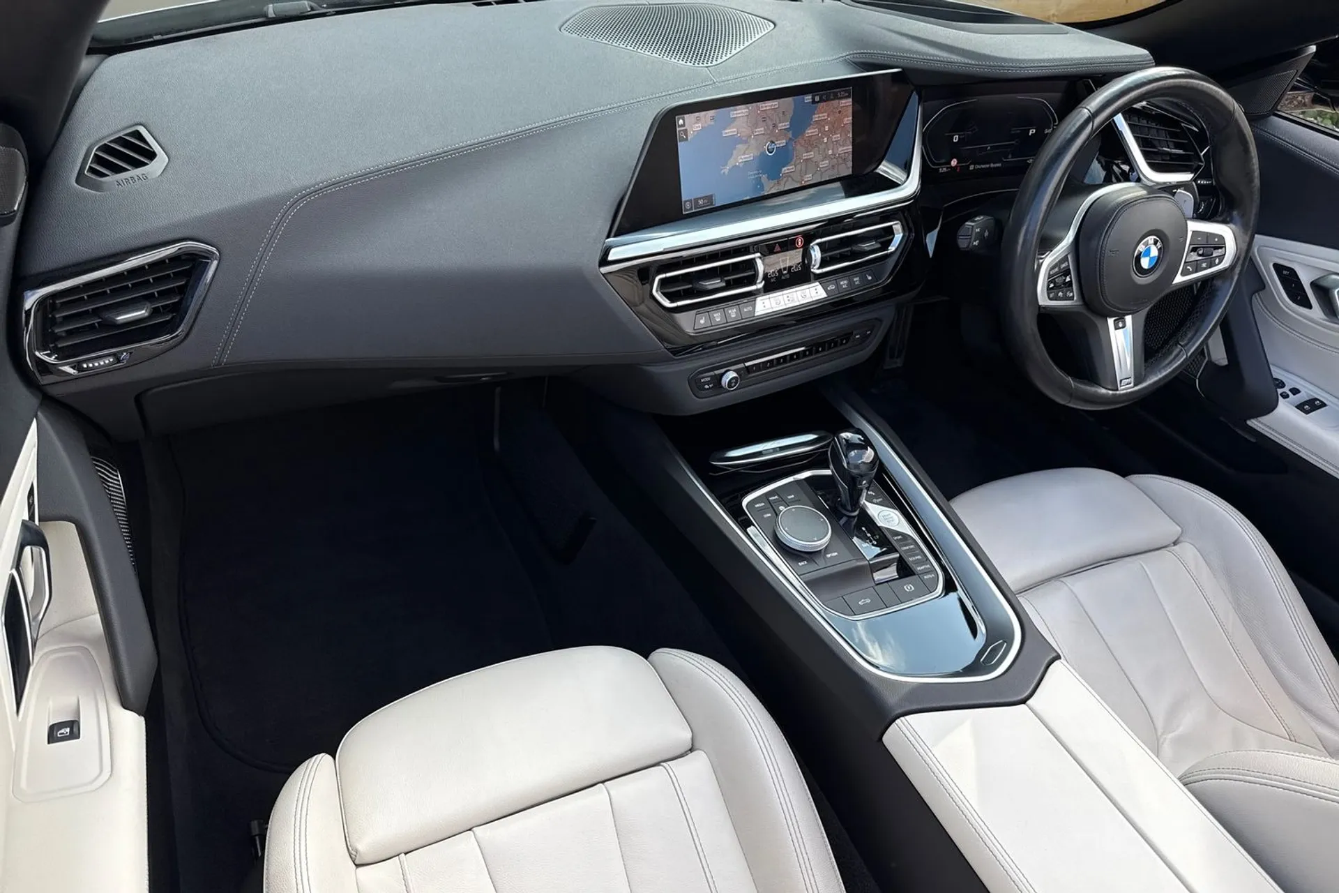 BMW Z4 thumbnail image number 28