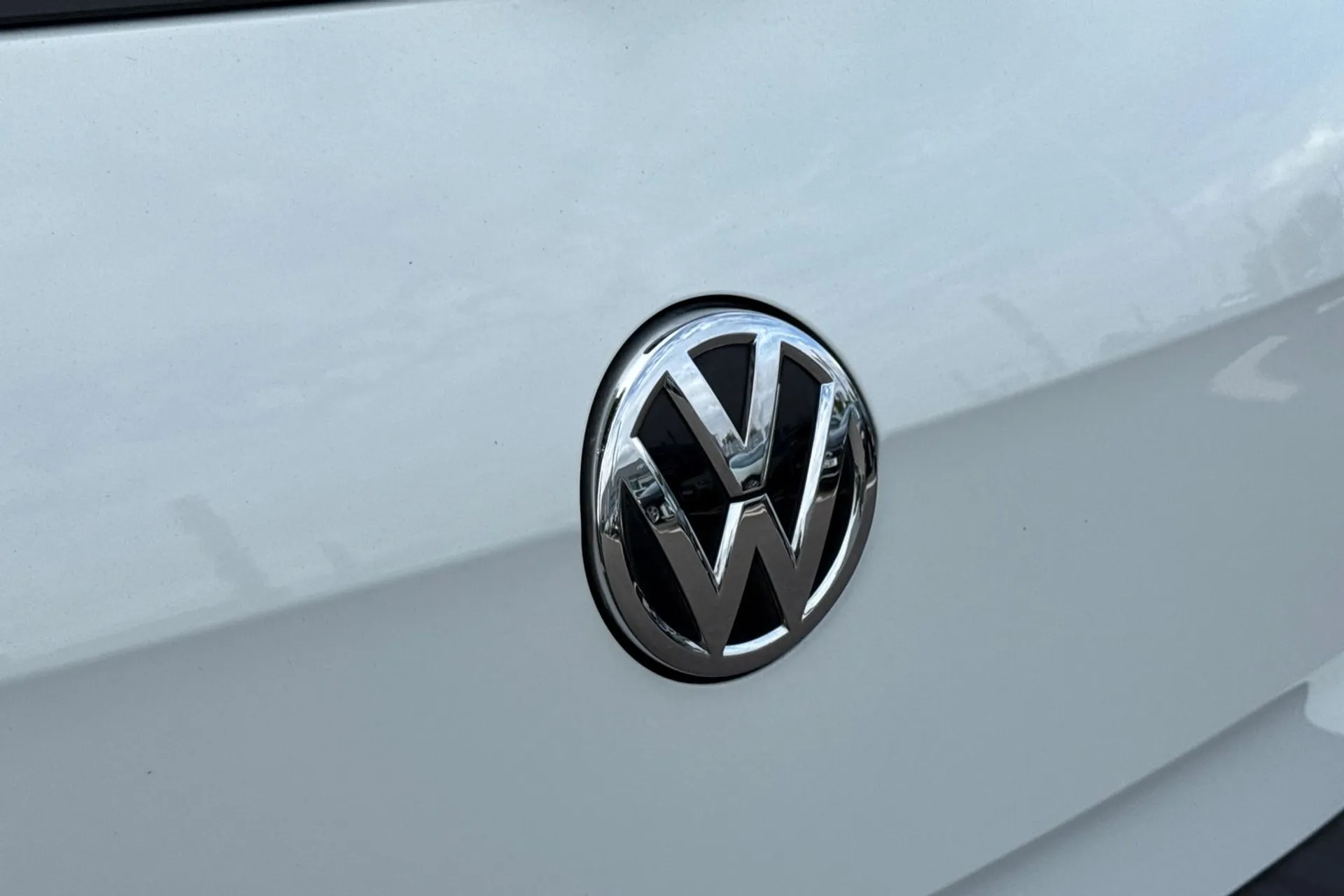 VOLKSWAGEN GOLF thumbnail image number 17