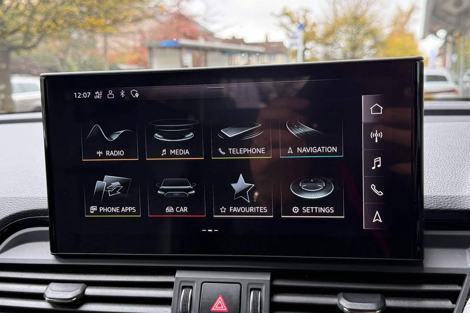 Audi Q5 thumbnail image number 18