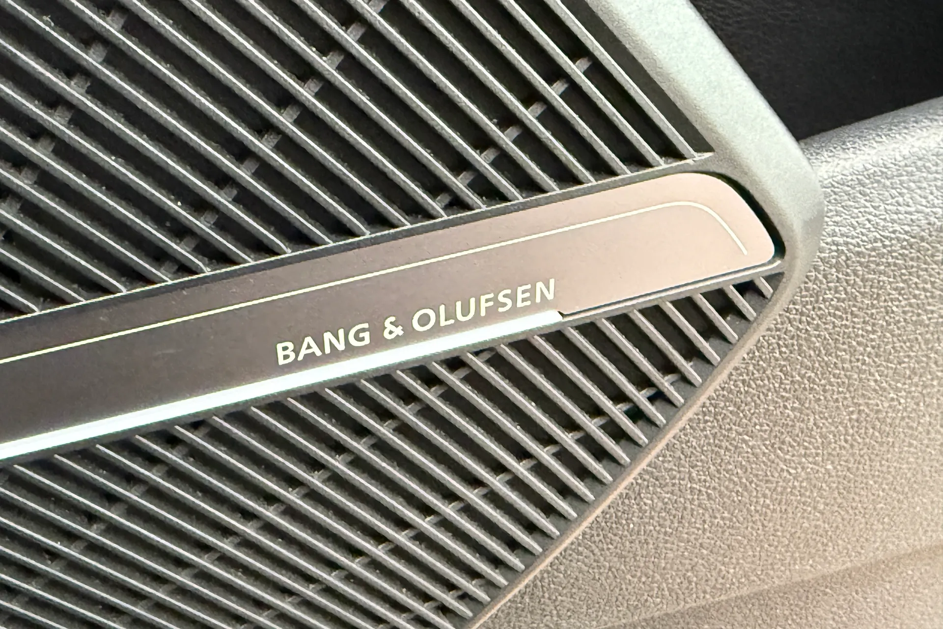 Audi Q5 thumbnail image number 36