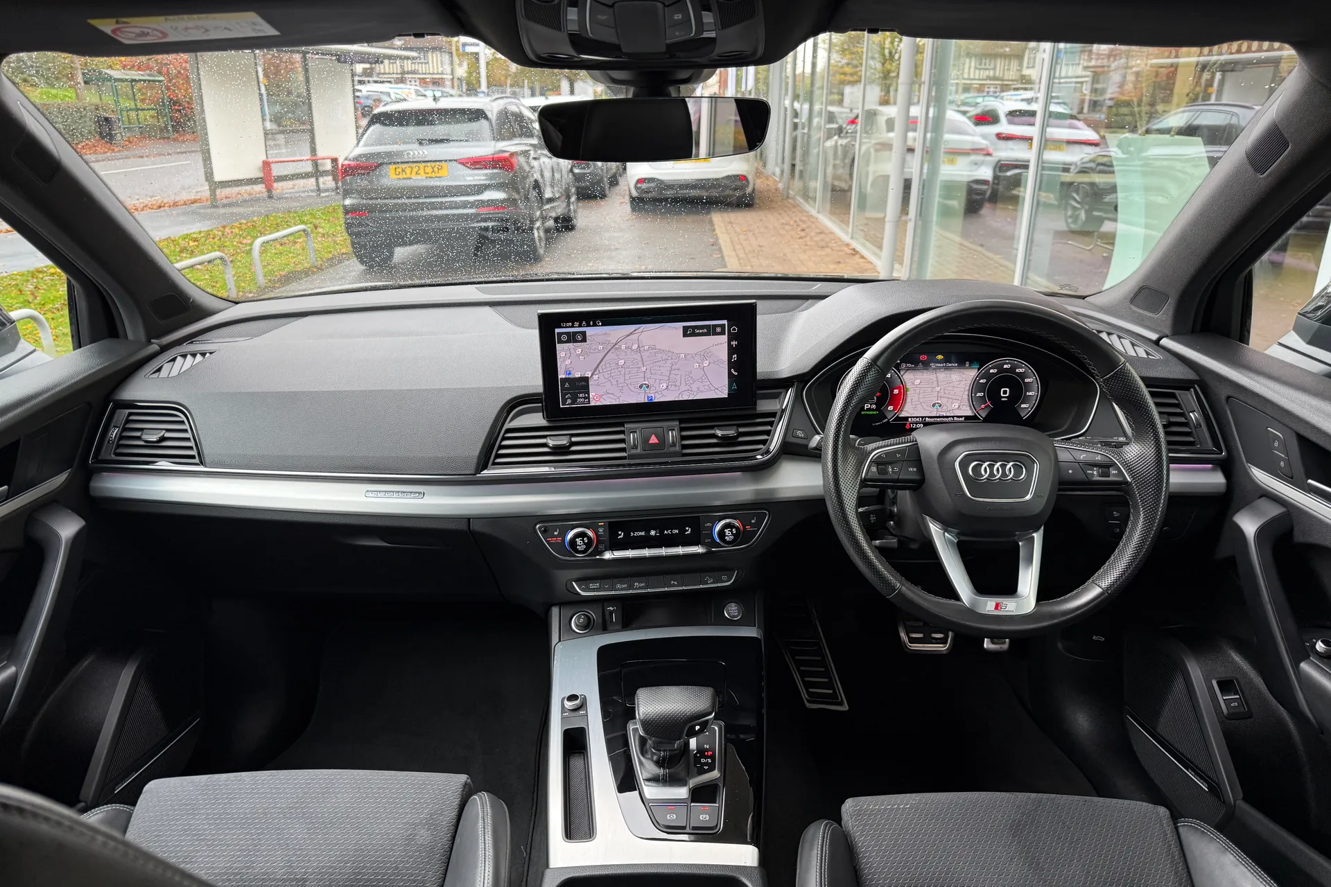 Audi Q5 thumbnail image number 3