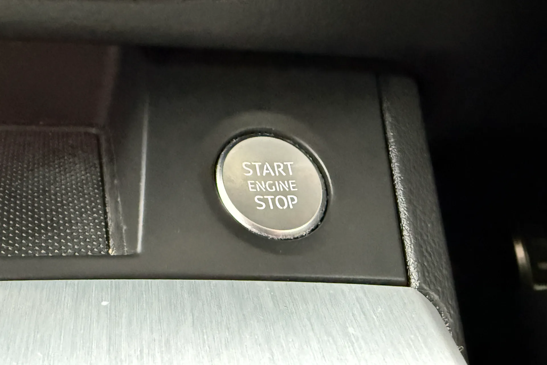 Audi Q5 thumbnail image number 24