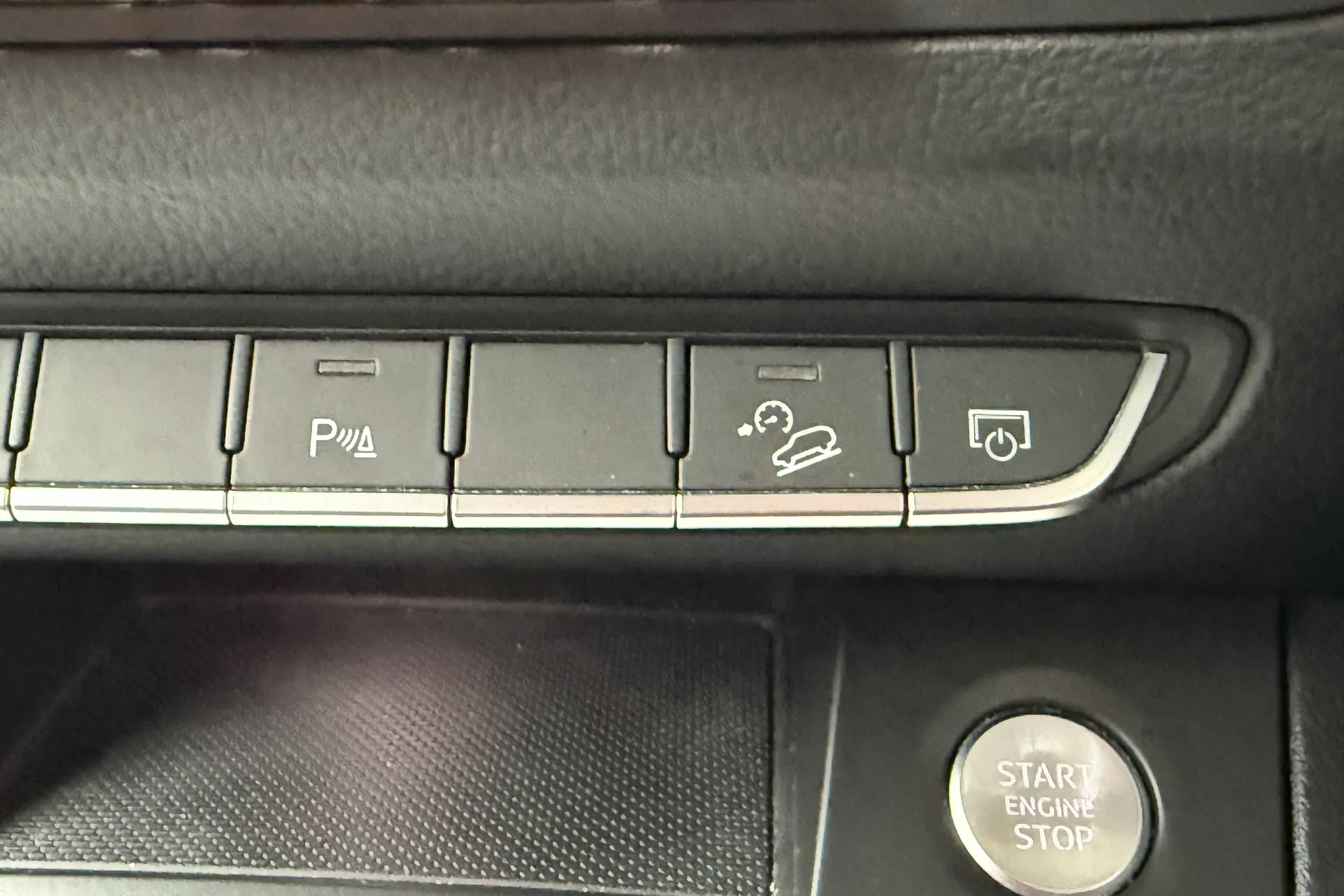 Audi Q5 thumbnail image number 26