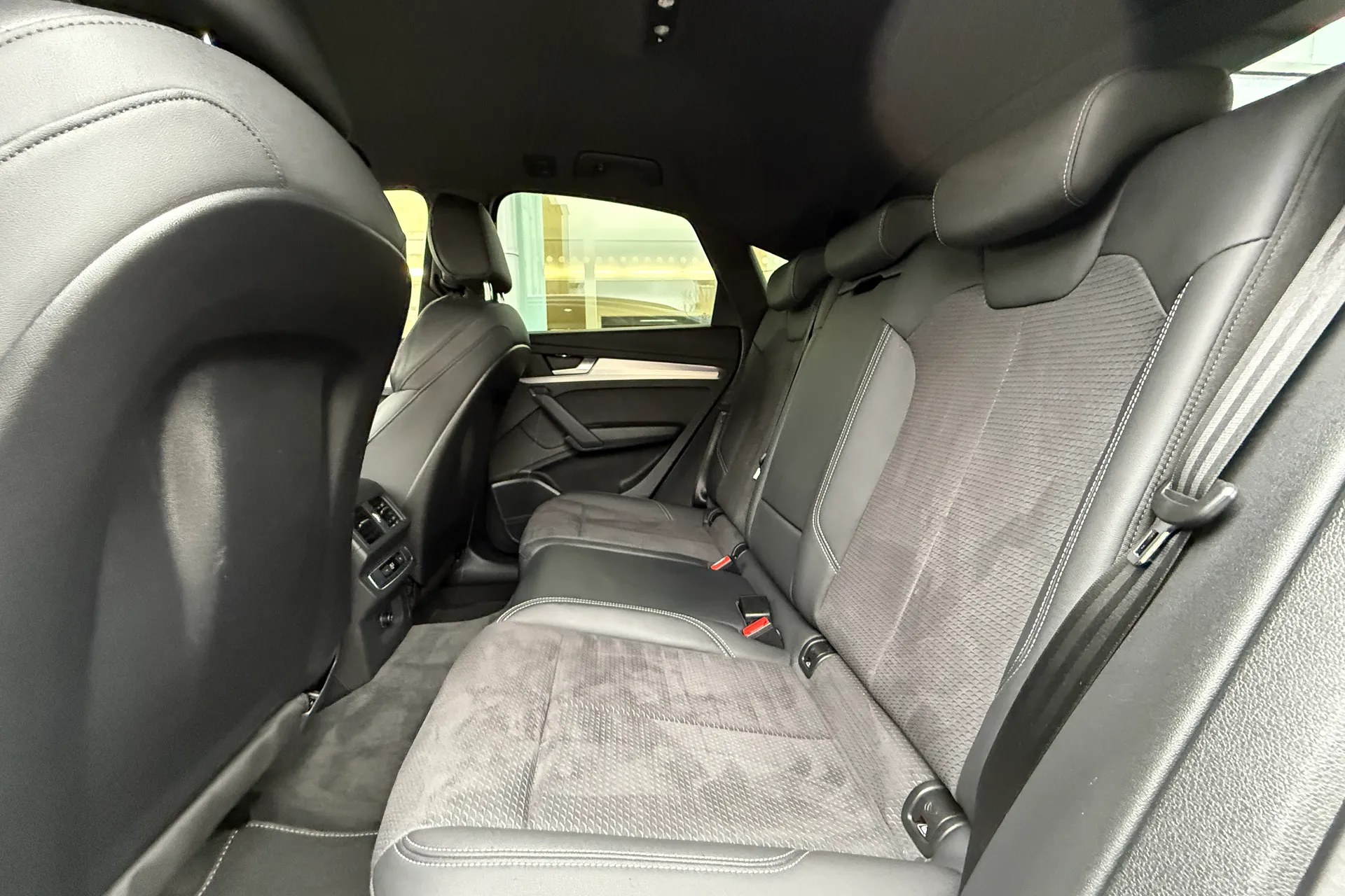 Audi Q5 thumbnail image number 59