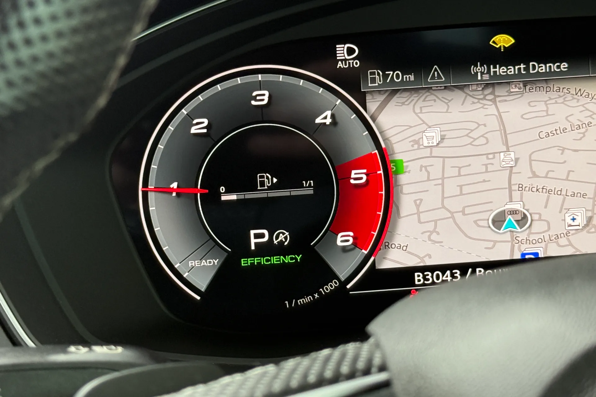 Audi Q5 thumbnail image number 11