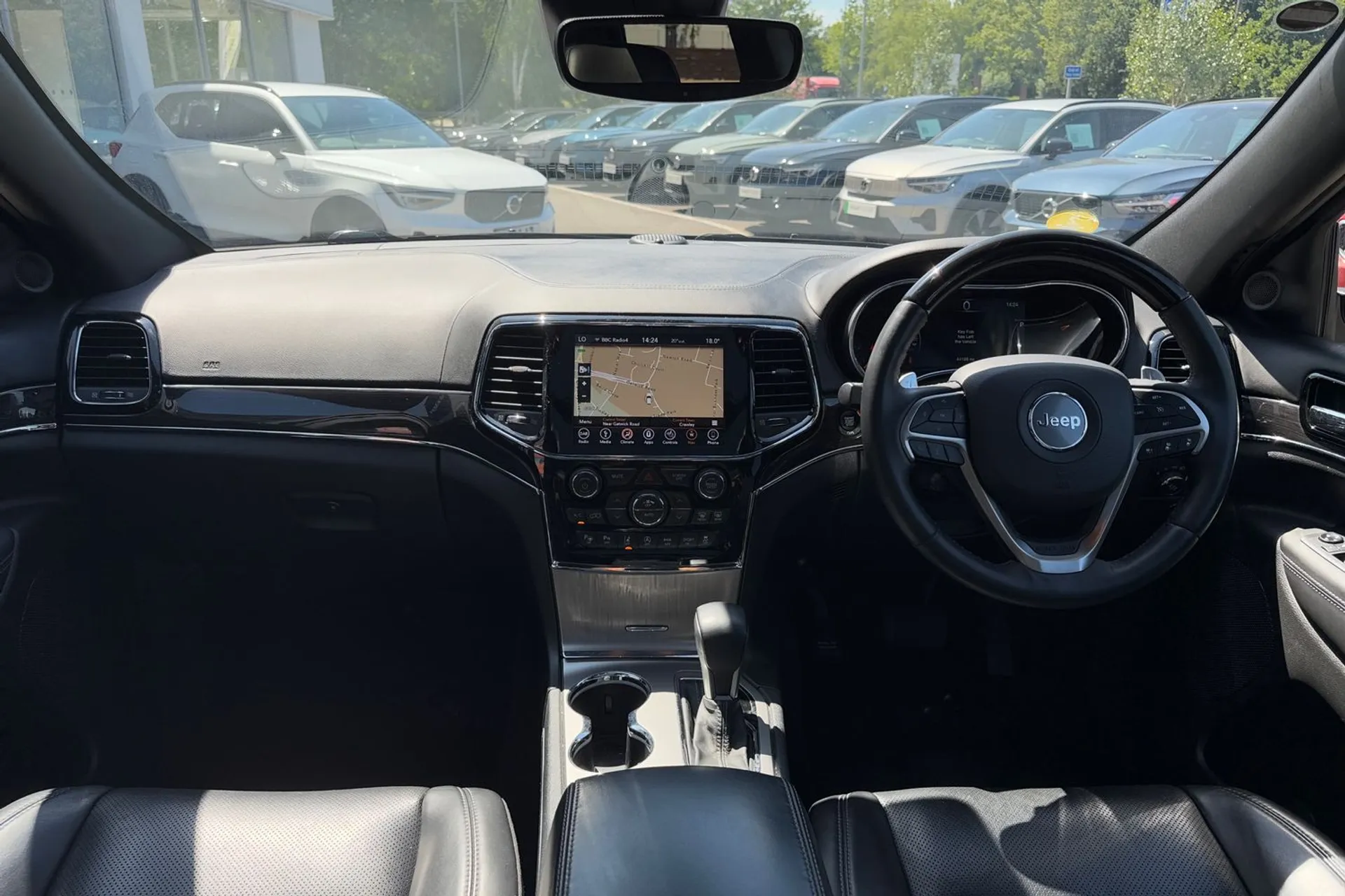 JEEP GRAND CHEROKEE thumbnail image number 32