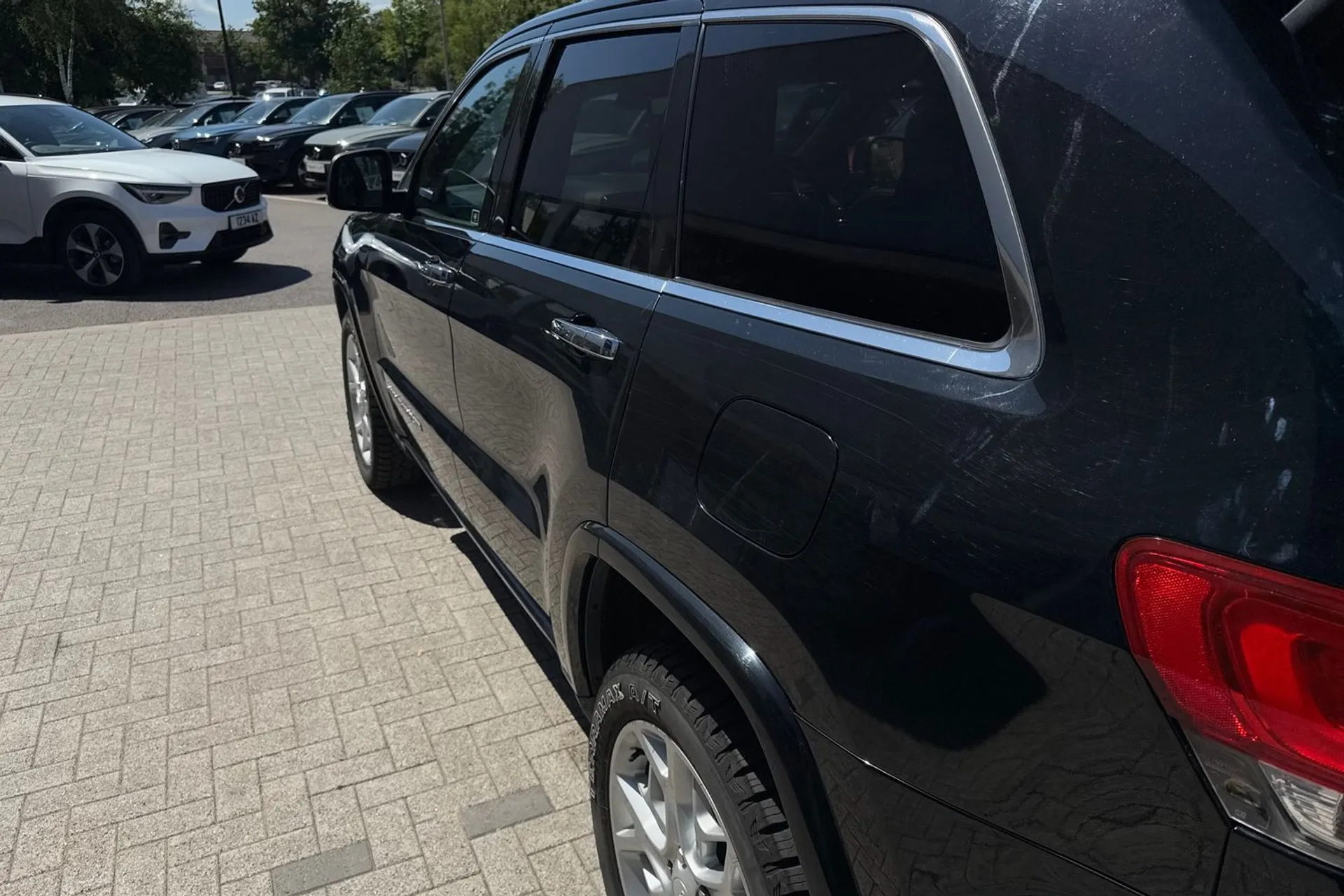 JEEP GRAND CHEROKEE thumbnail image number 18