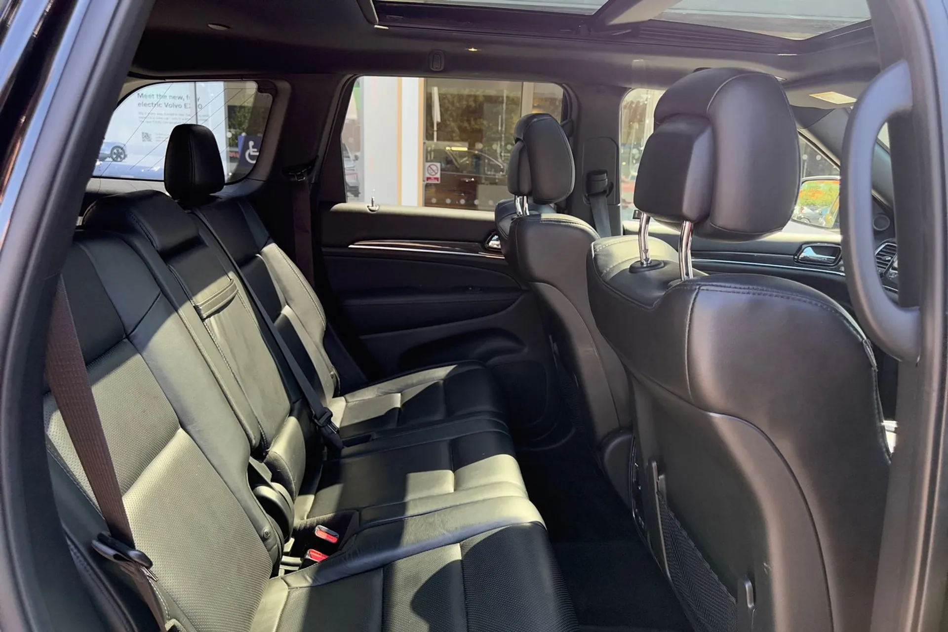 JEEP GRAND CHEROKEE thumbnail image number 22