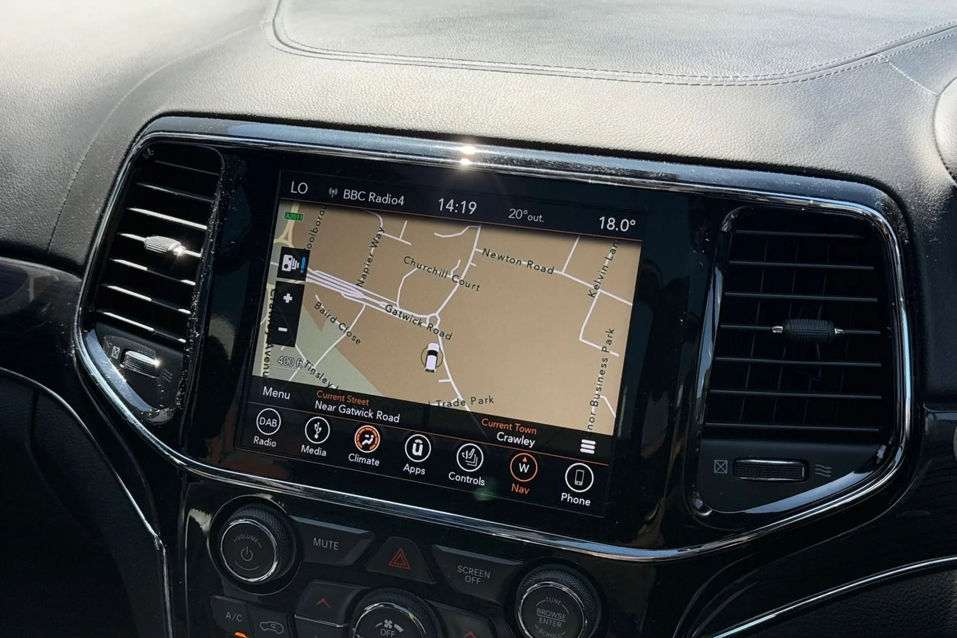 JEEP GRAND CHEROKEE thumbnail image number 37