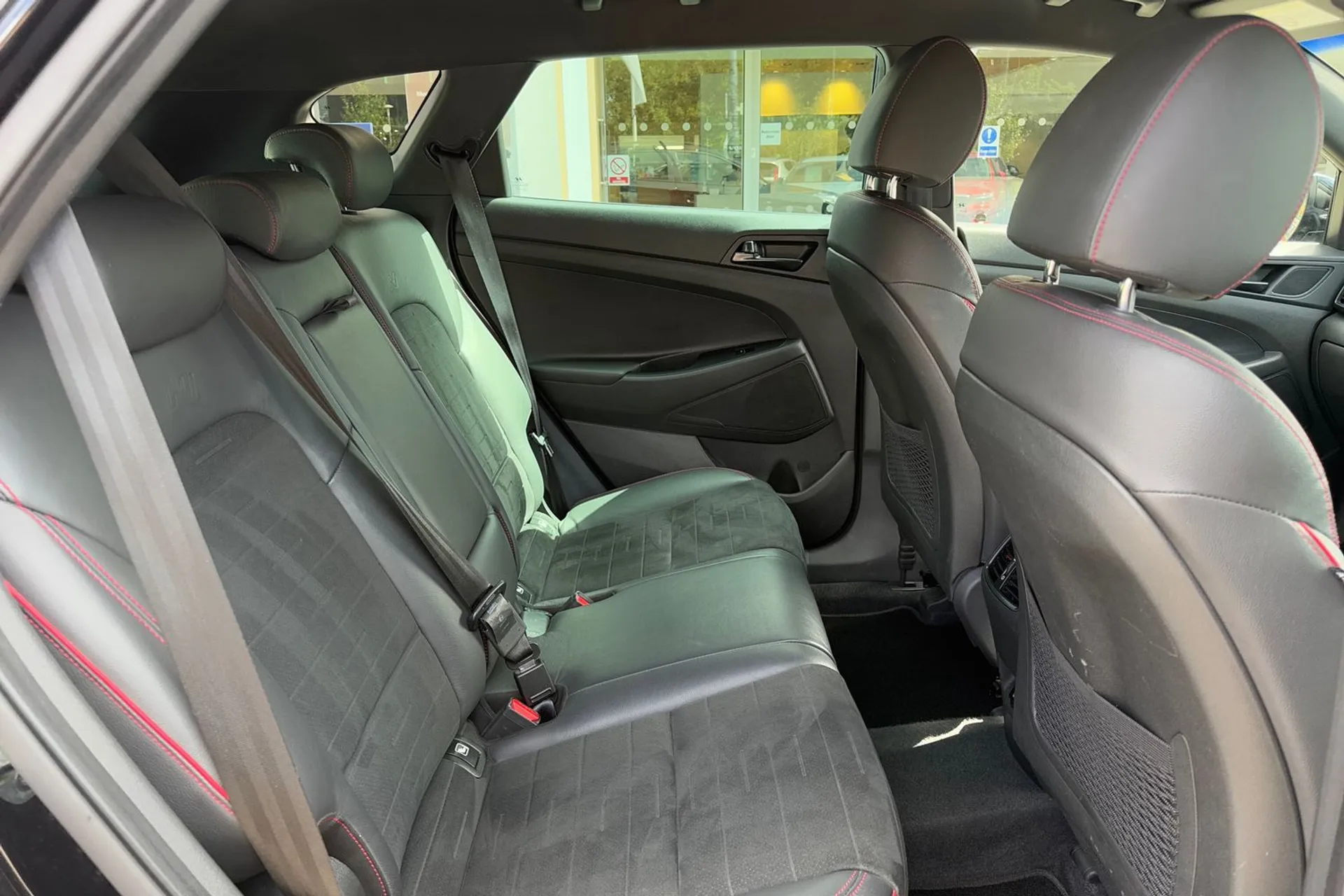 HYUNDAI TUCSON thumbnail image number 22