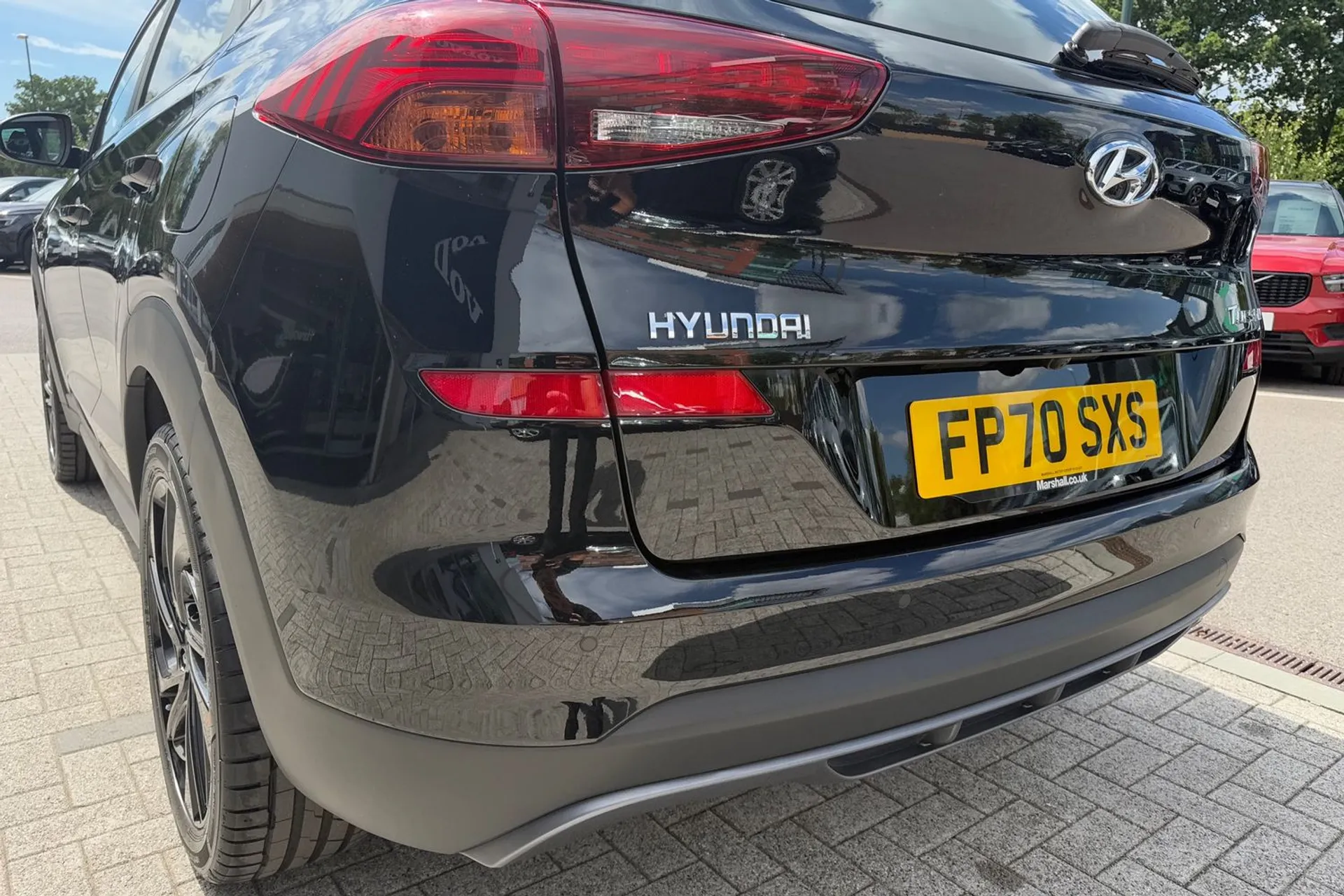 HYUNDAI TUCSON thumbnail image number 17