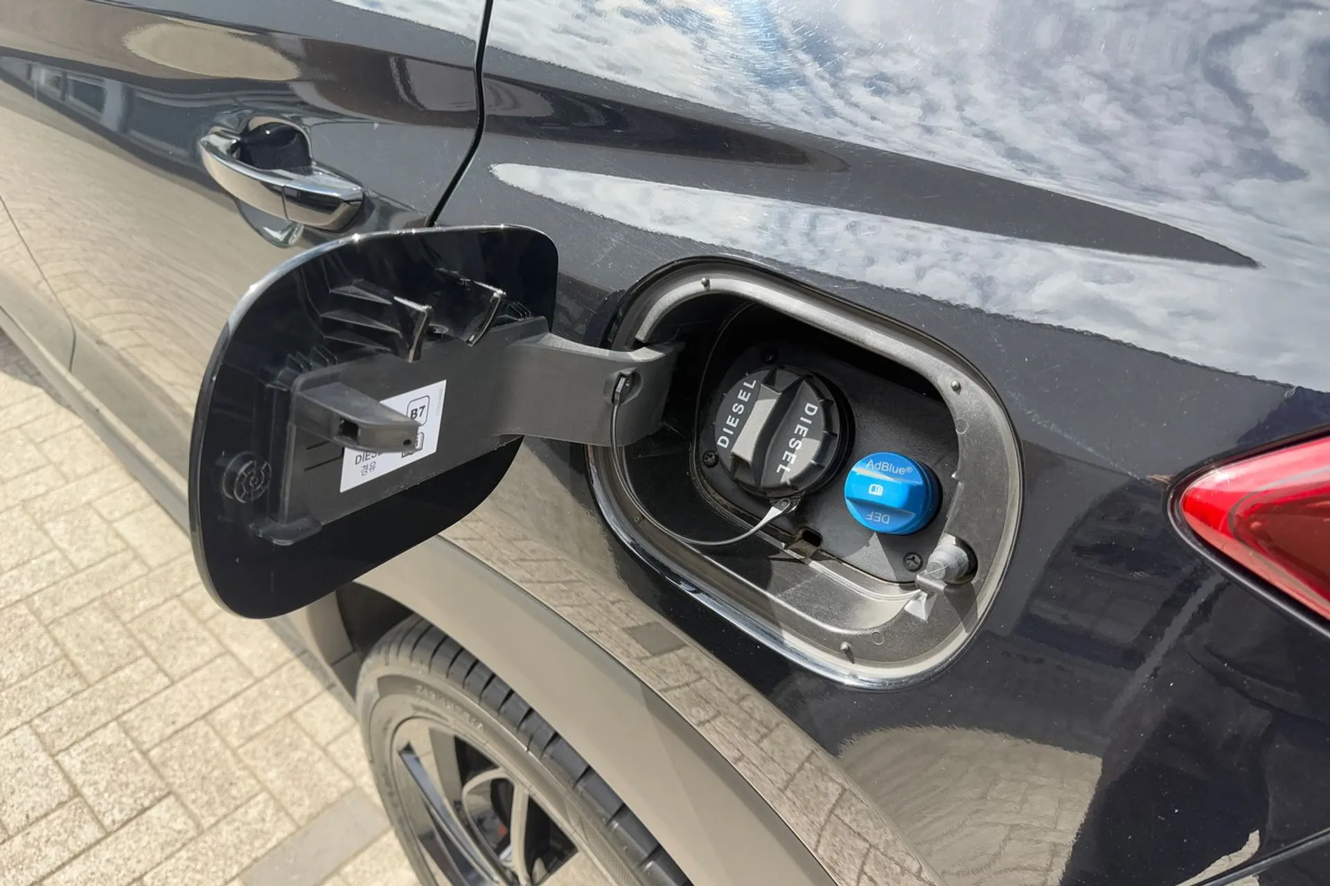 HYUNDAI TUCSON thumbnail image number 18