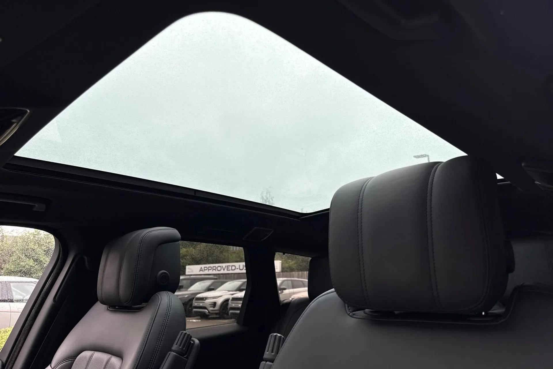 LAND ROVER RANGE ROVER SPORT thumbnail image number 4