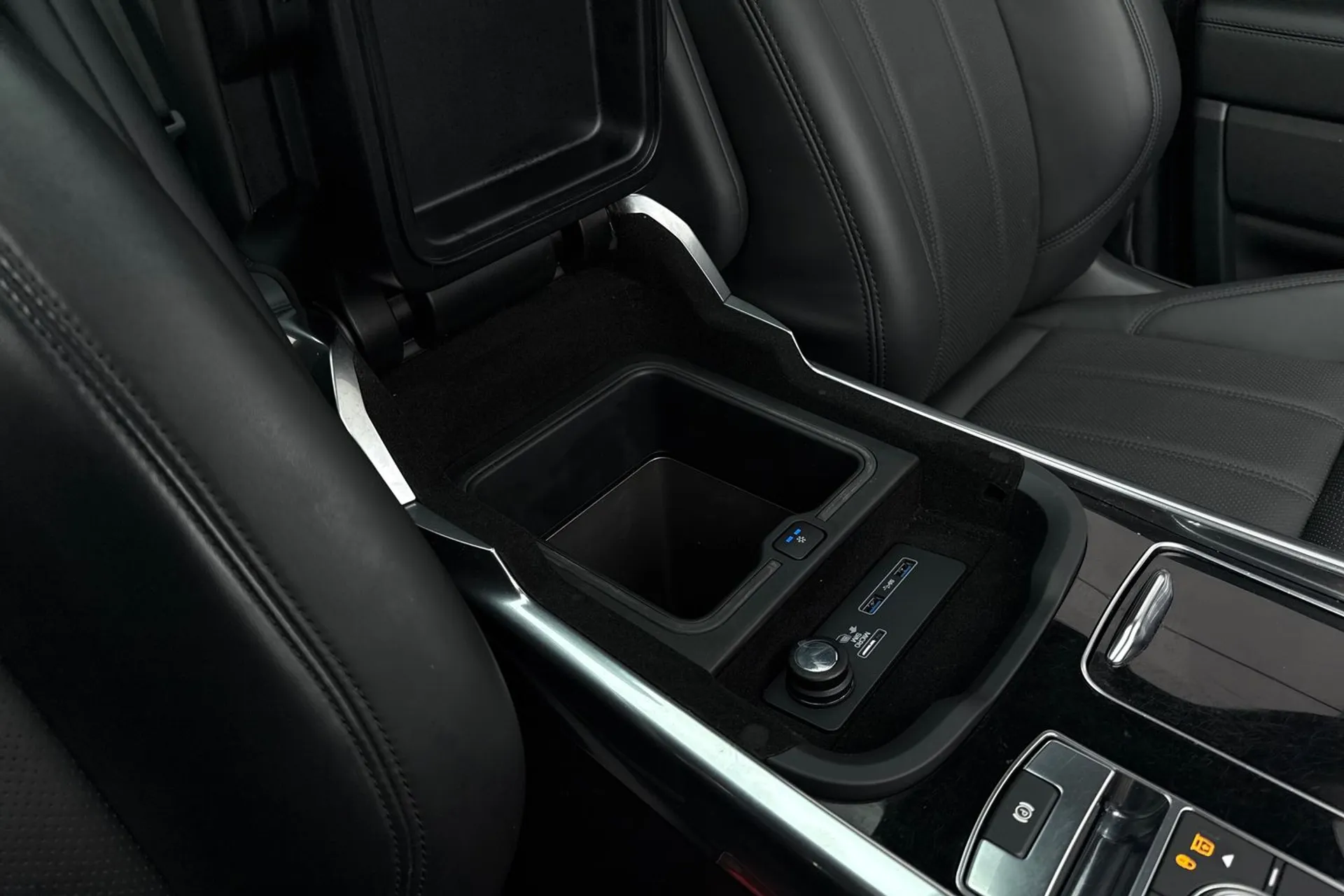 LAND ROVER RANGE ROVER SPORT thumbnail image number 39
