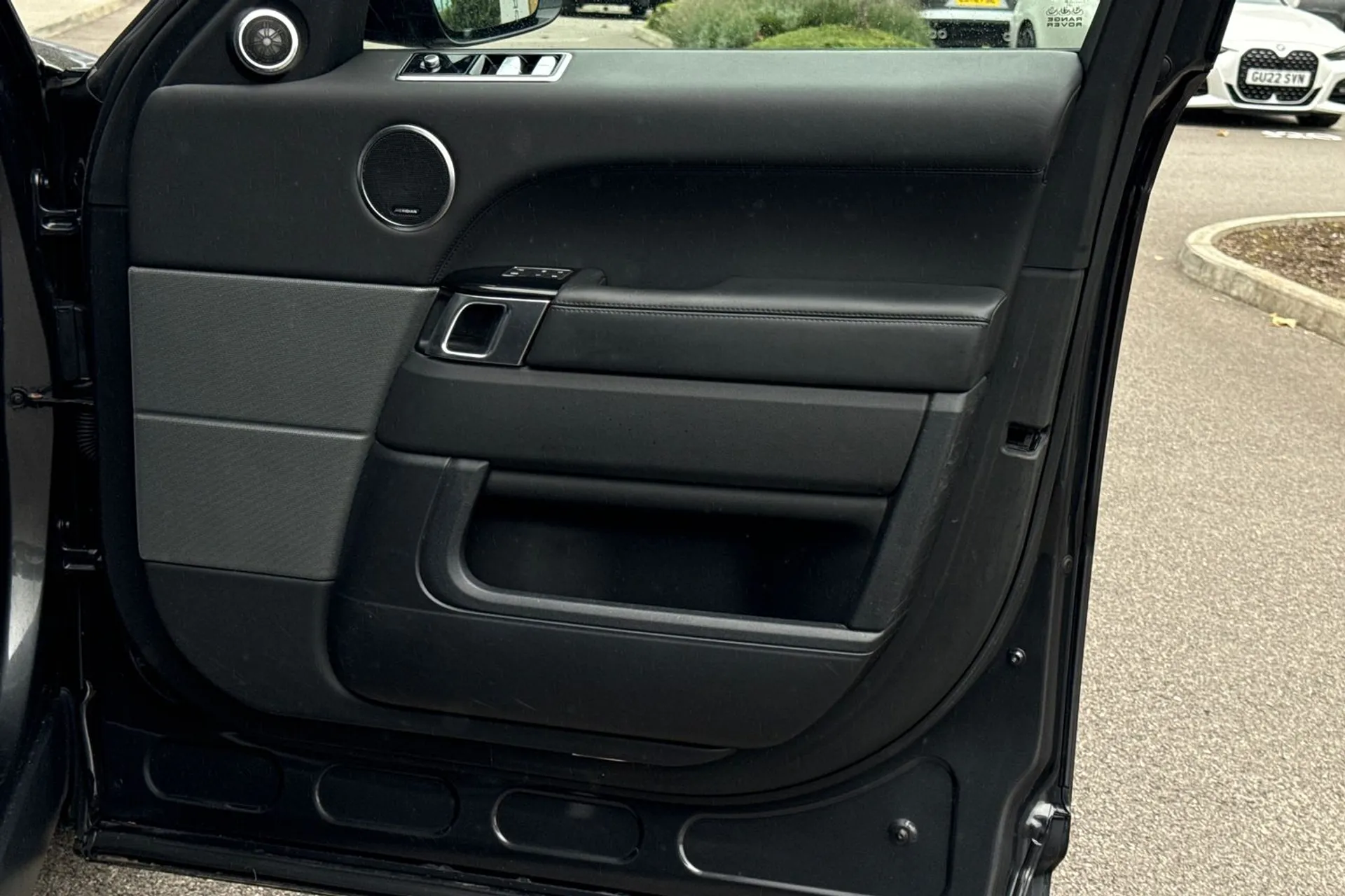 LAND ROVER RANGE ROVER SPORT thumbnail image number 49