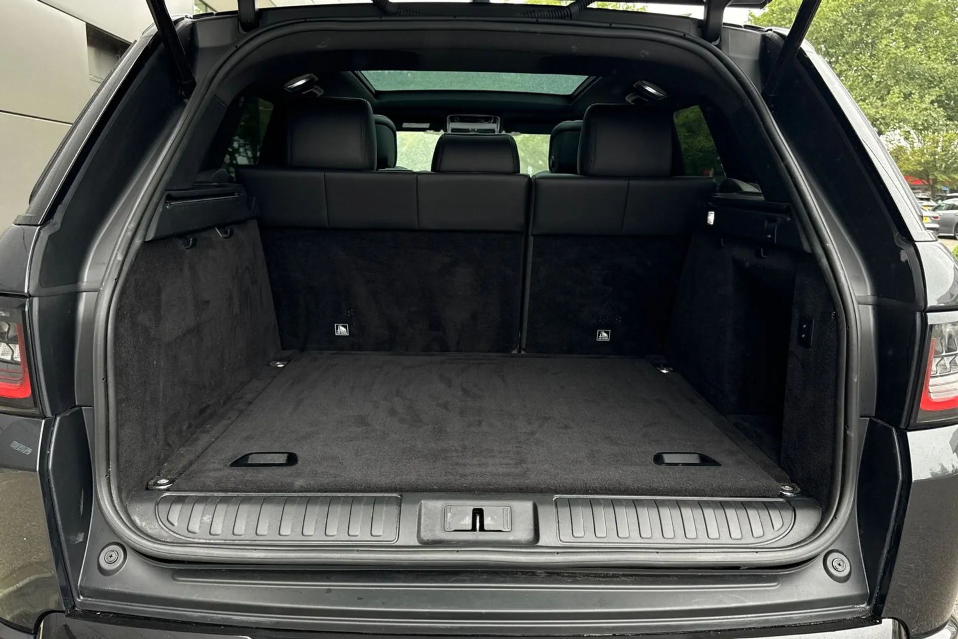 LAND ROVER RANGE ROVER SPORT thumbnail image number 29
