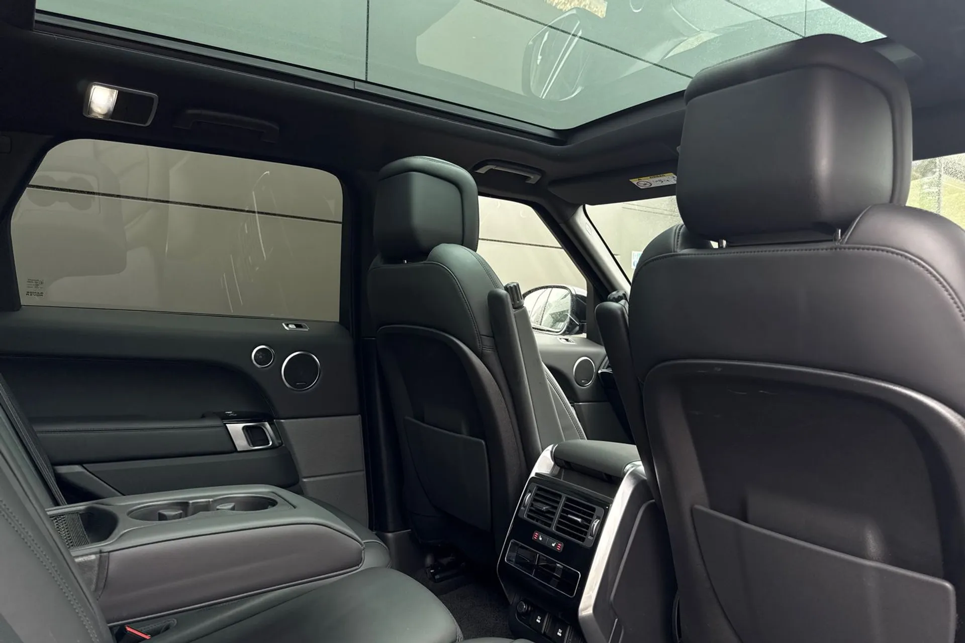 LAND ROVER RANGE ROVER SPORT thumbnail image number 33