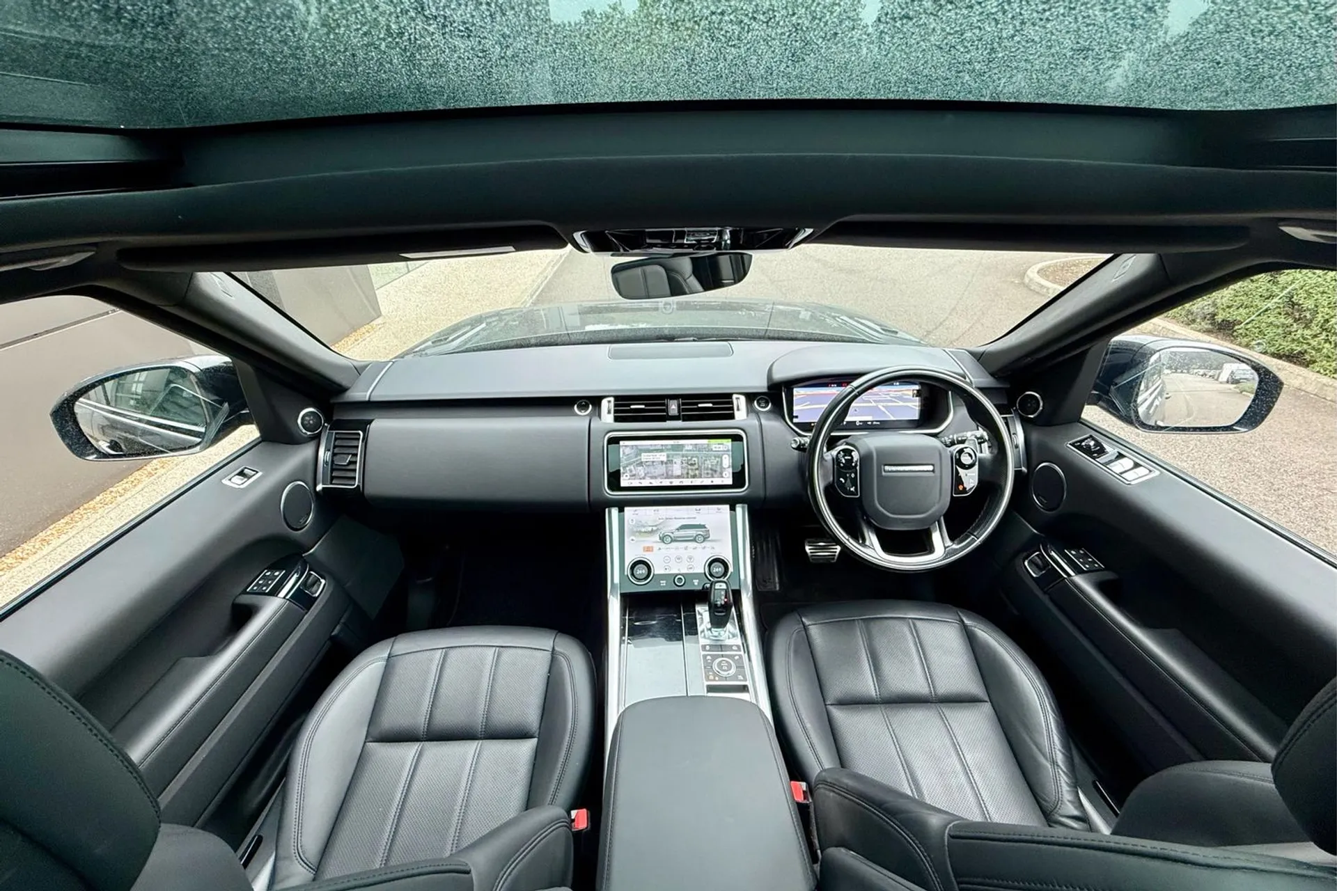 LAND ROVER RANGE ROVER SPORT thumbnail image number 3