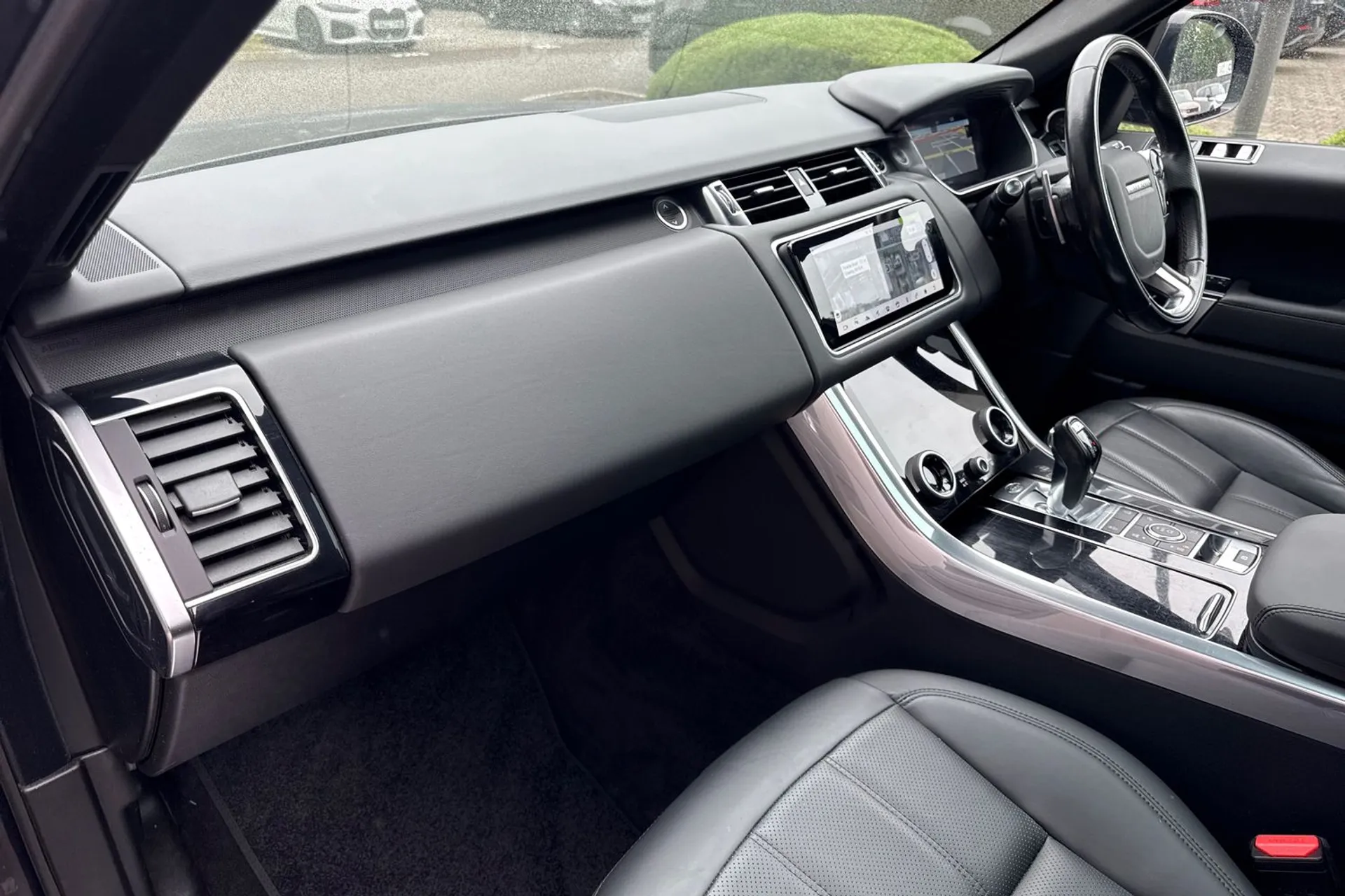LAND ROVER RANGE ROVER SPORT thumbnail image number 40