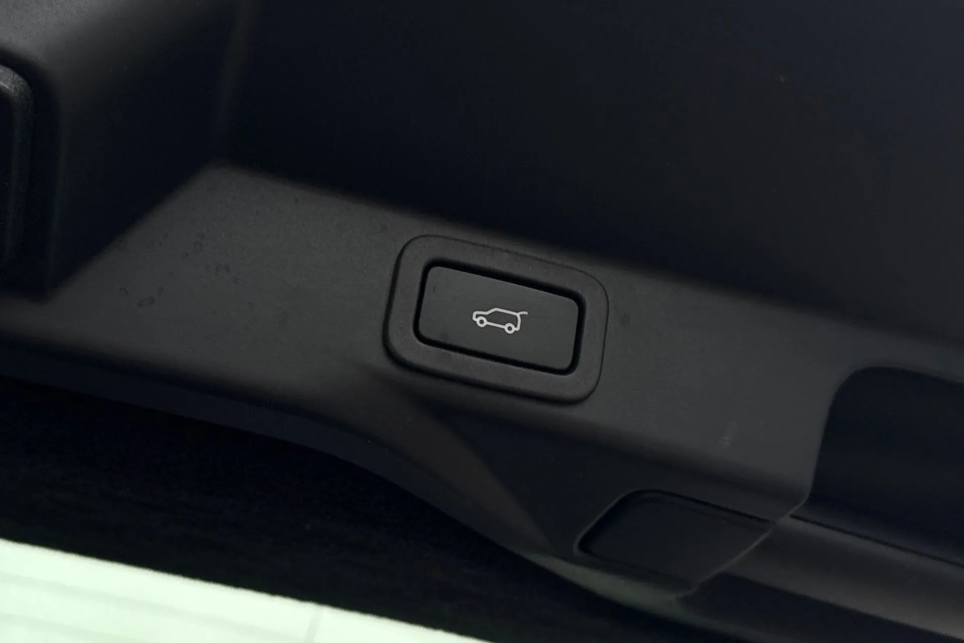 LAND ROVER RANGE ROVER SPORT thumbnail image number 27