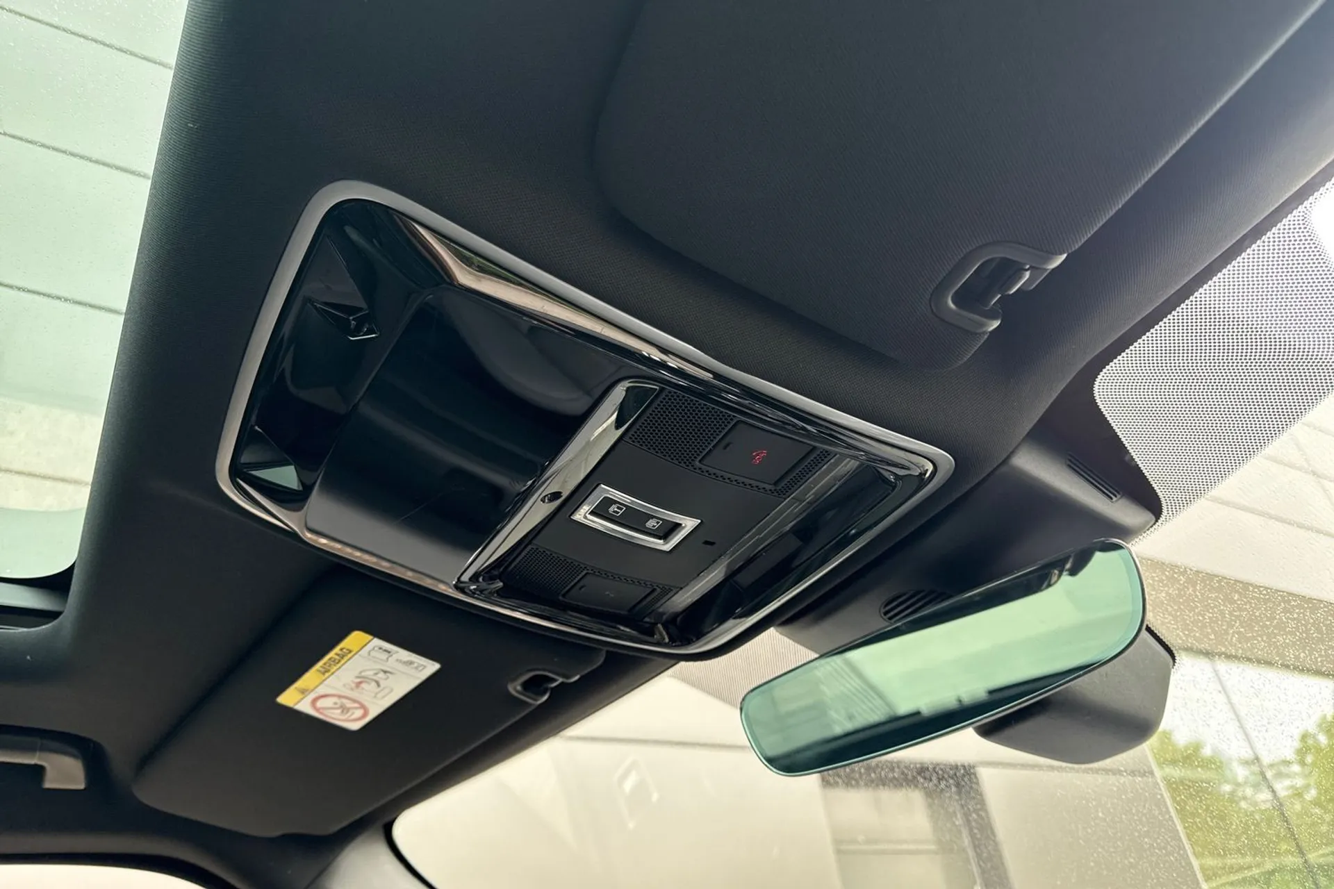 LAND ROVER RANGE ROVER SPORT thumbnail image number 25