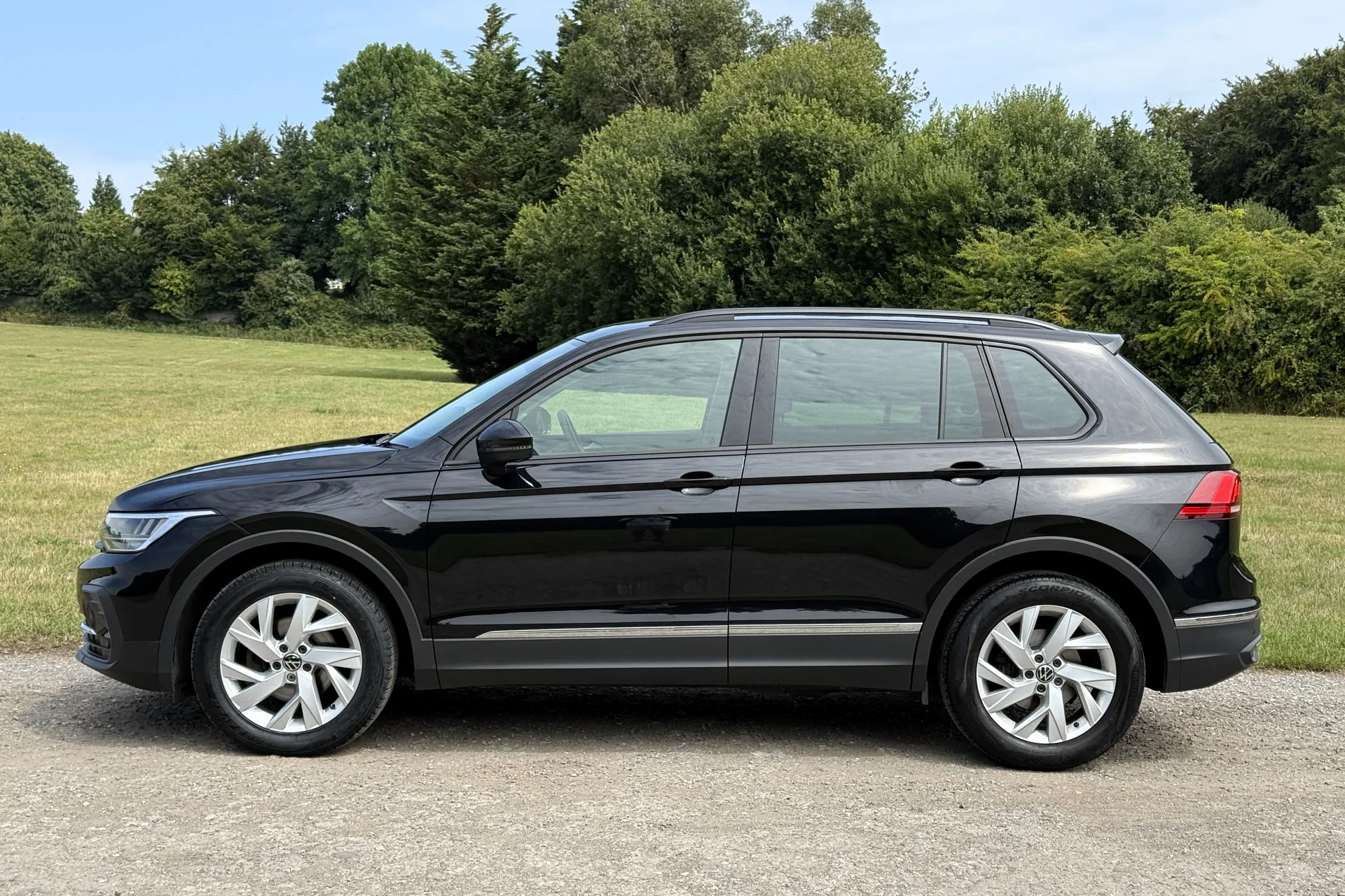 VOLKSWAGEN TIGUAN thumbnail image number 48