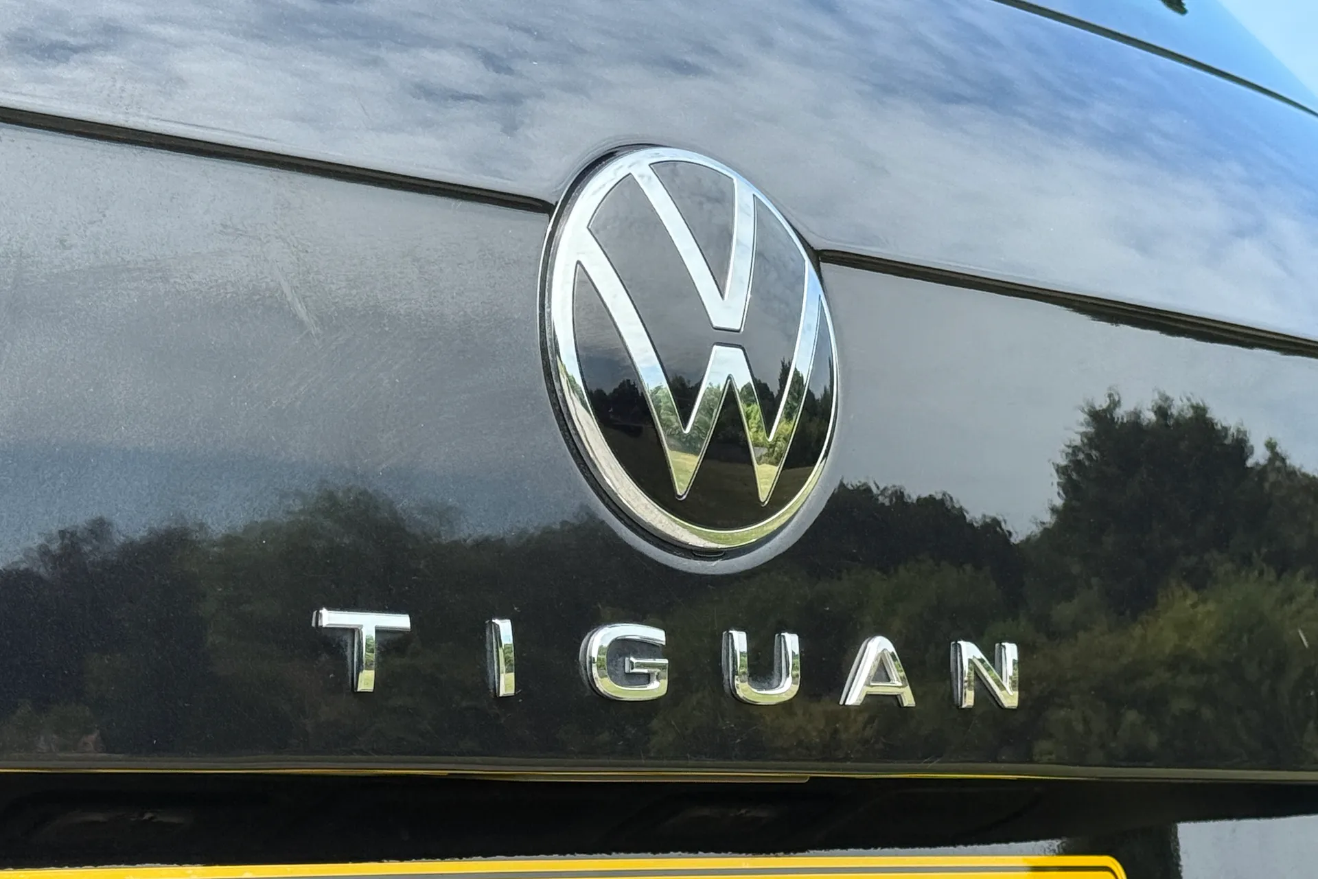 VOLKSWAGEN TIGUAN thumbnail image number 14