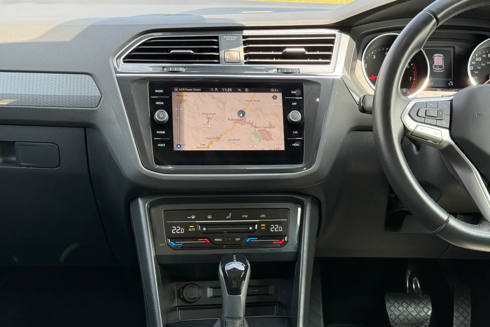 VOLKSWAGEN TIGUAN thumbnail image number 31