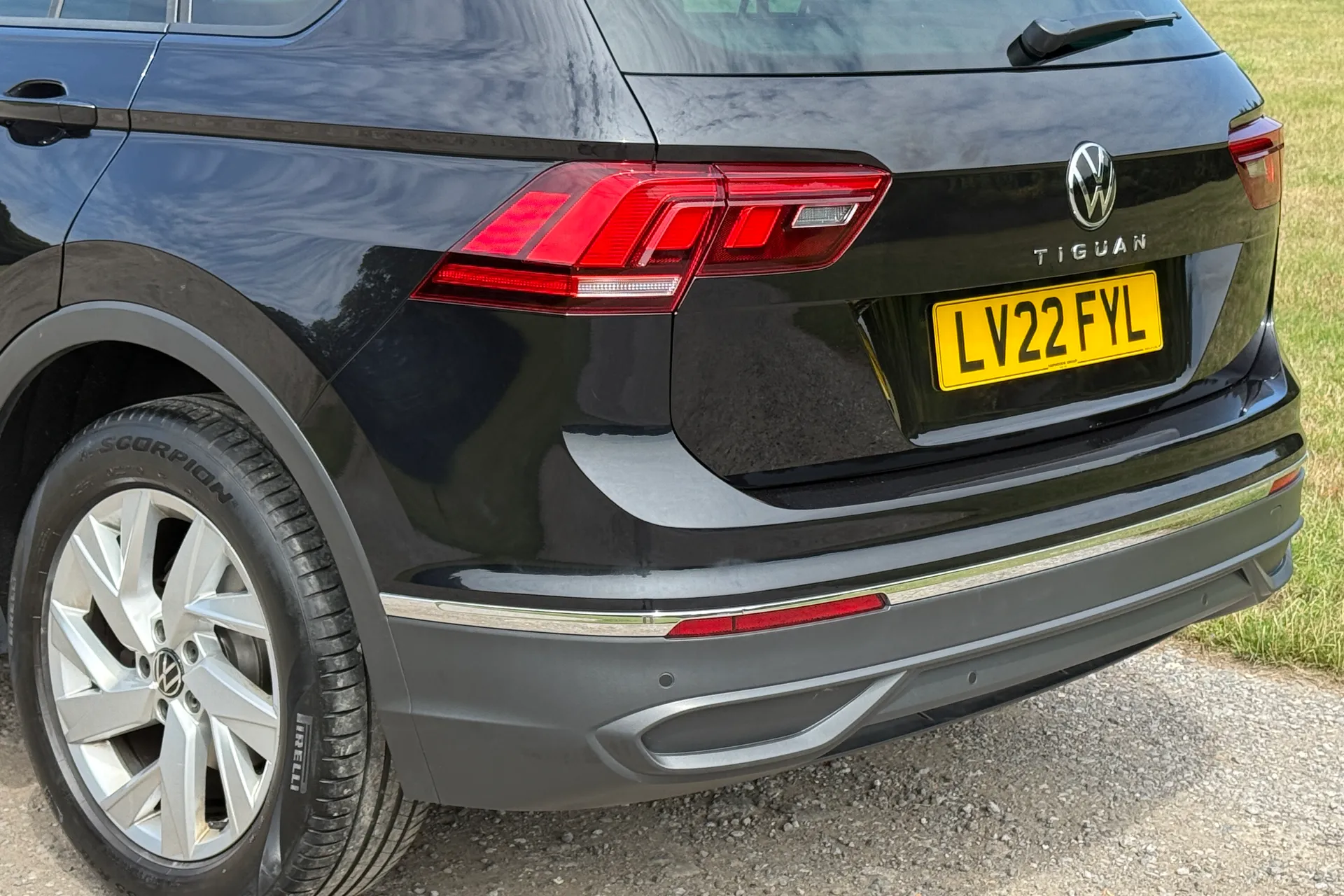VOLKSWAGEN TIGUAN thumbnail image number 11