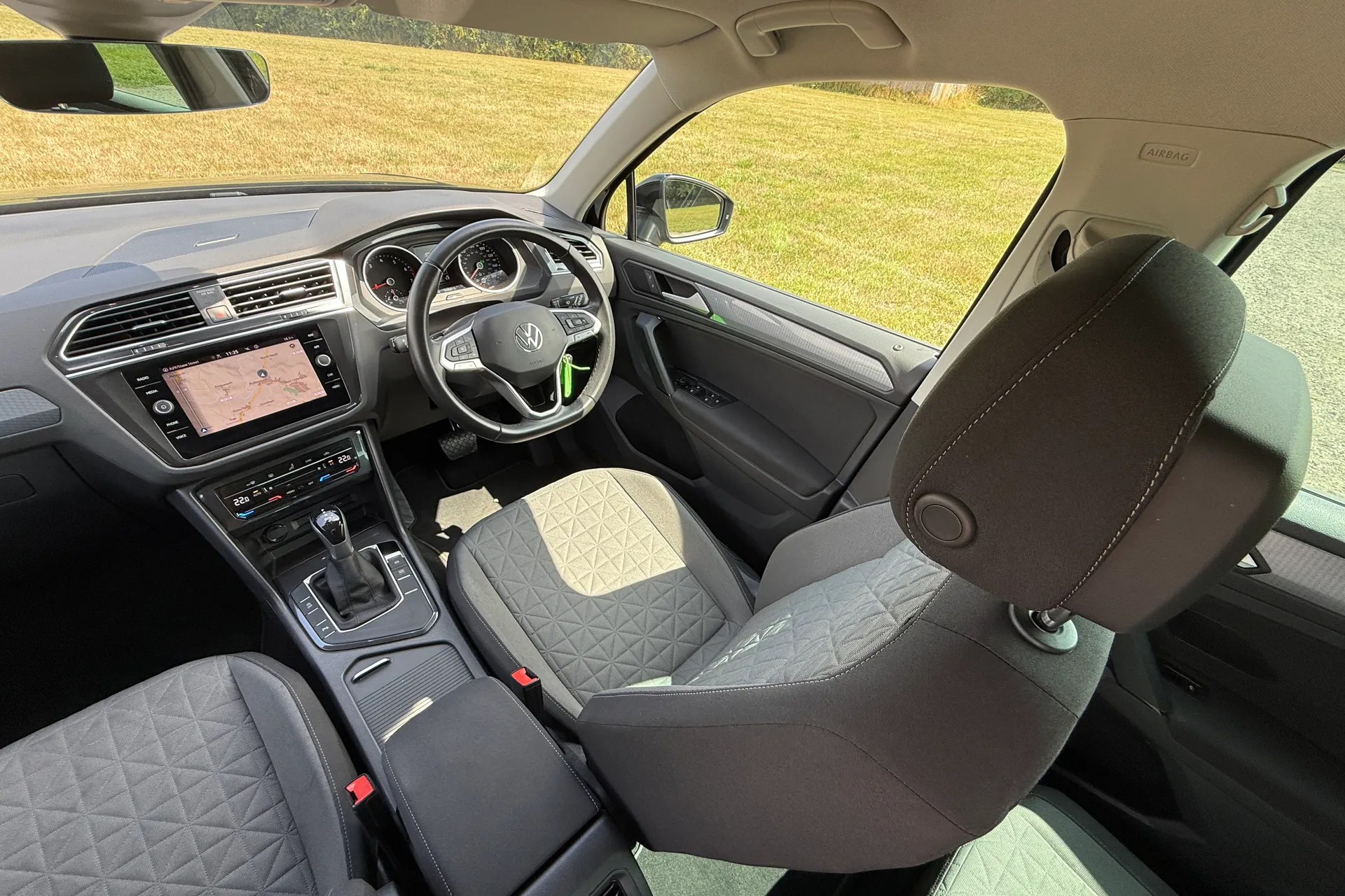 VOLKSWAGEN TIGUAN thumbnail image number 30