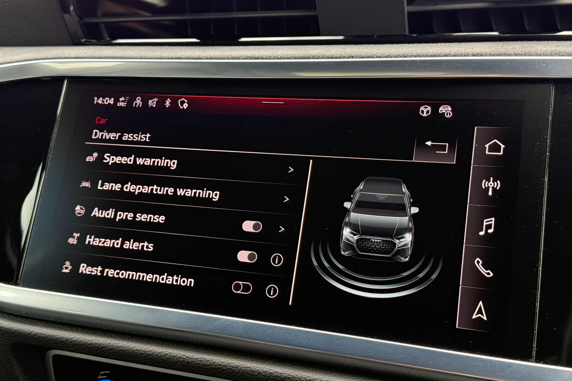 Audi RS Q3 thumbnail image number 10