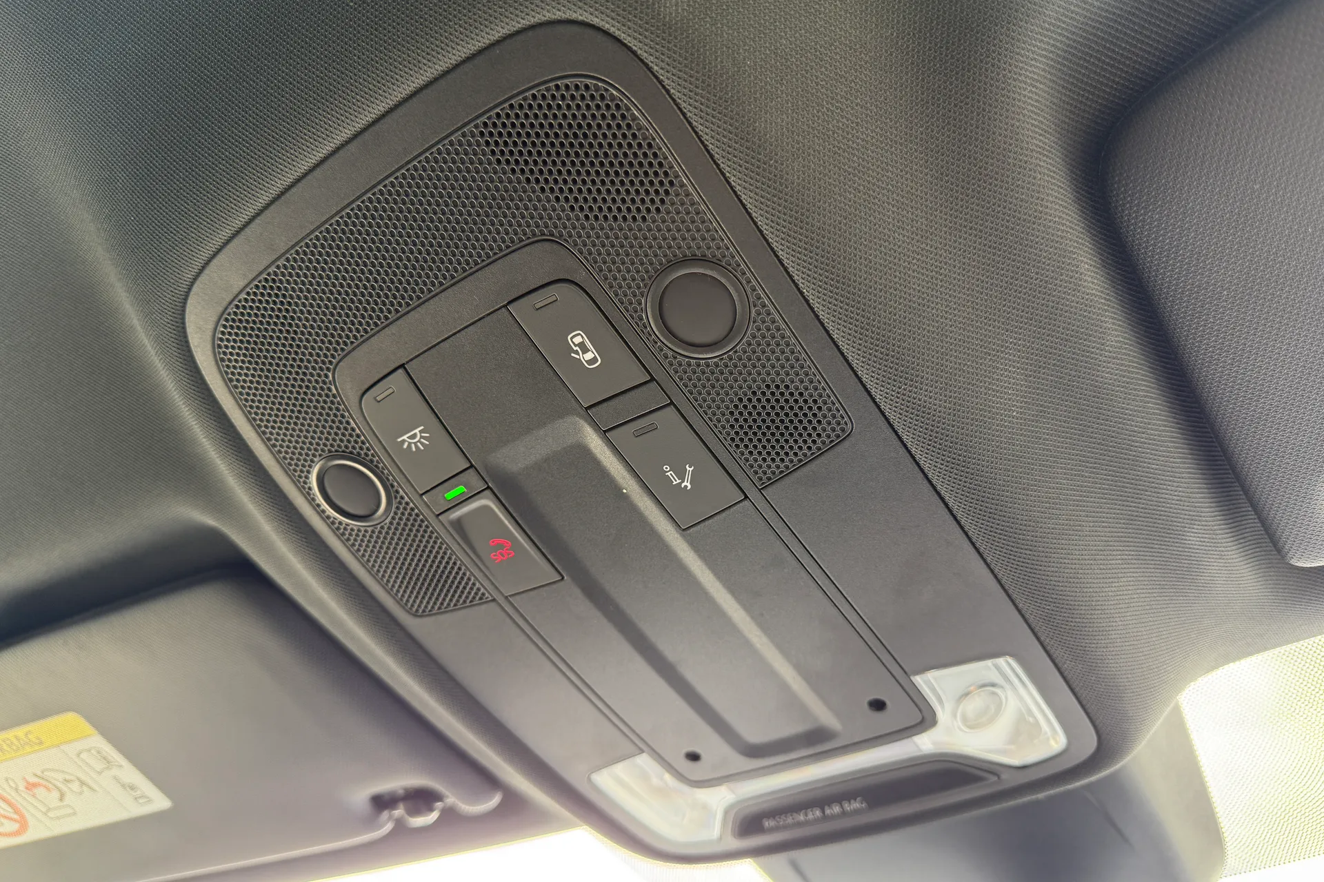 Audi RS Q3 thumbnail image number 17