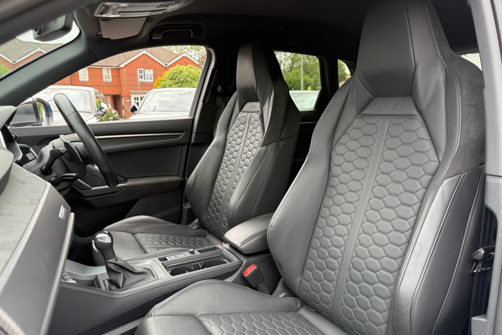 Audi RS Q3 thumbnail image number 26