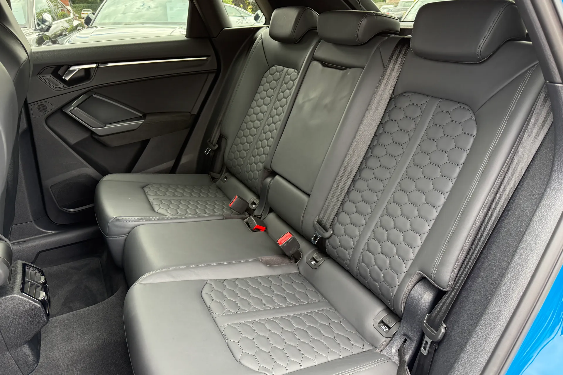 Audi RS Q3 thumbnail image number 40