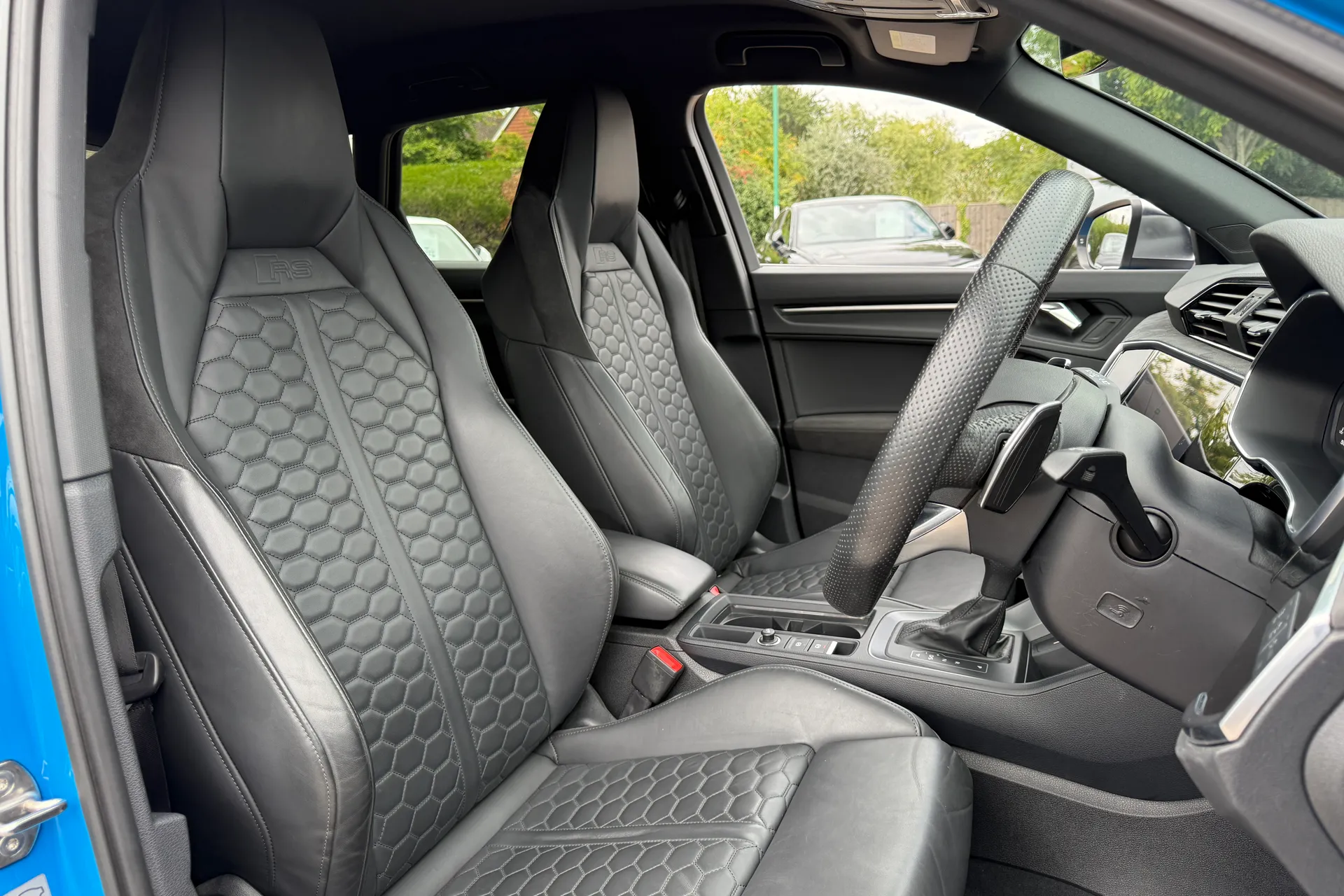 Audi RS Q3 thumbnail image number 23