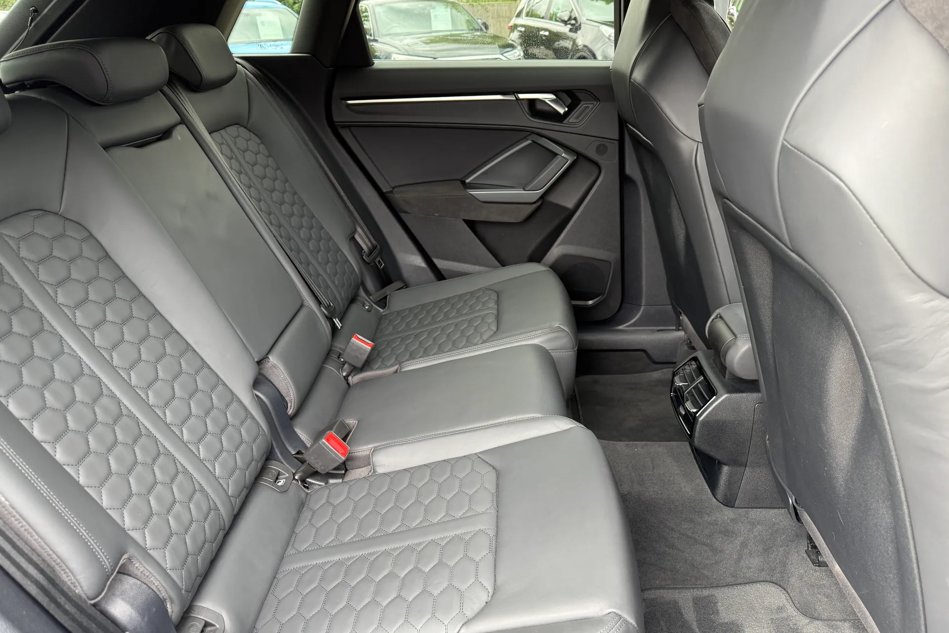 Audi RS Q3 thumbnail image number 42